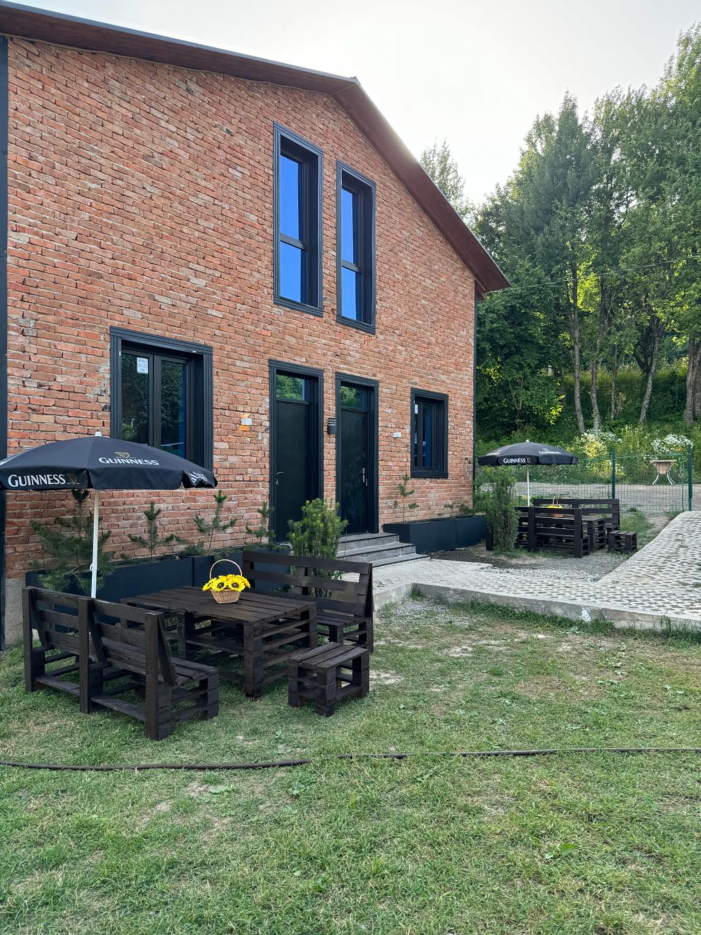Shaori Lake Cottages