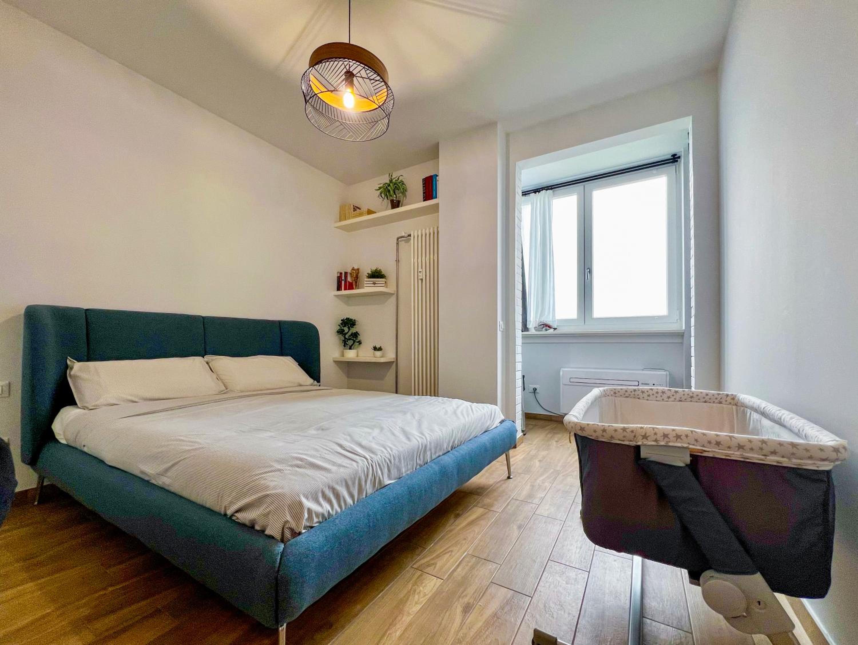 Repetti Suites - Two Adjacent & Independent Apartments 10 minutes to Milan City Centre & Linate Airport