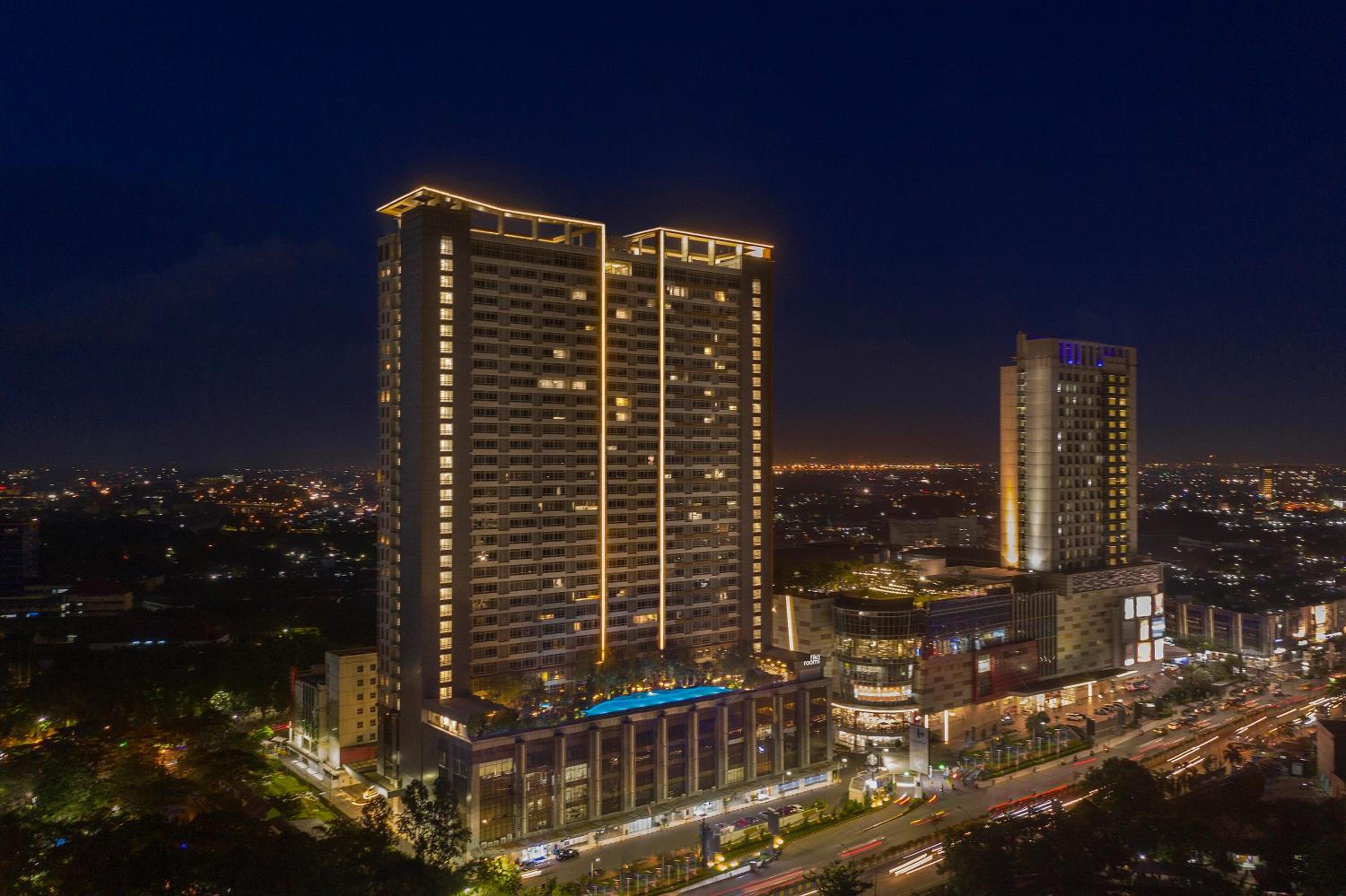 Hotel Fika Rooms Tangerang By Skandinavia - Image 1