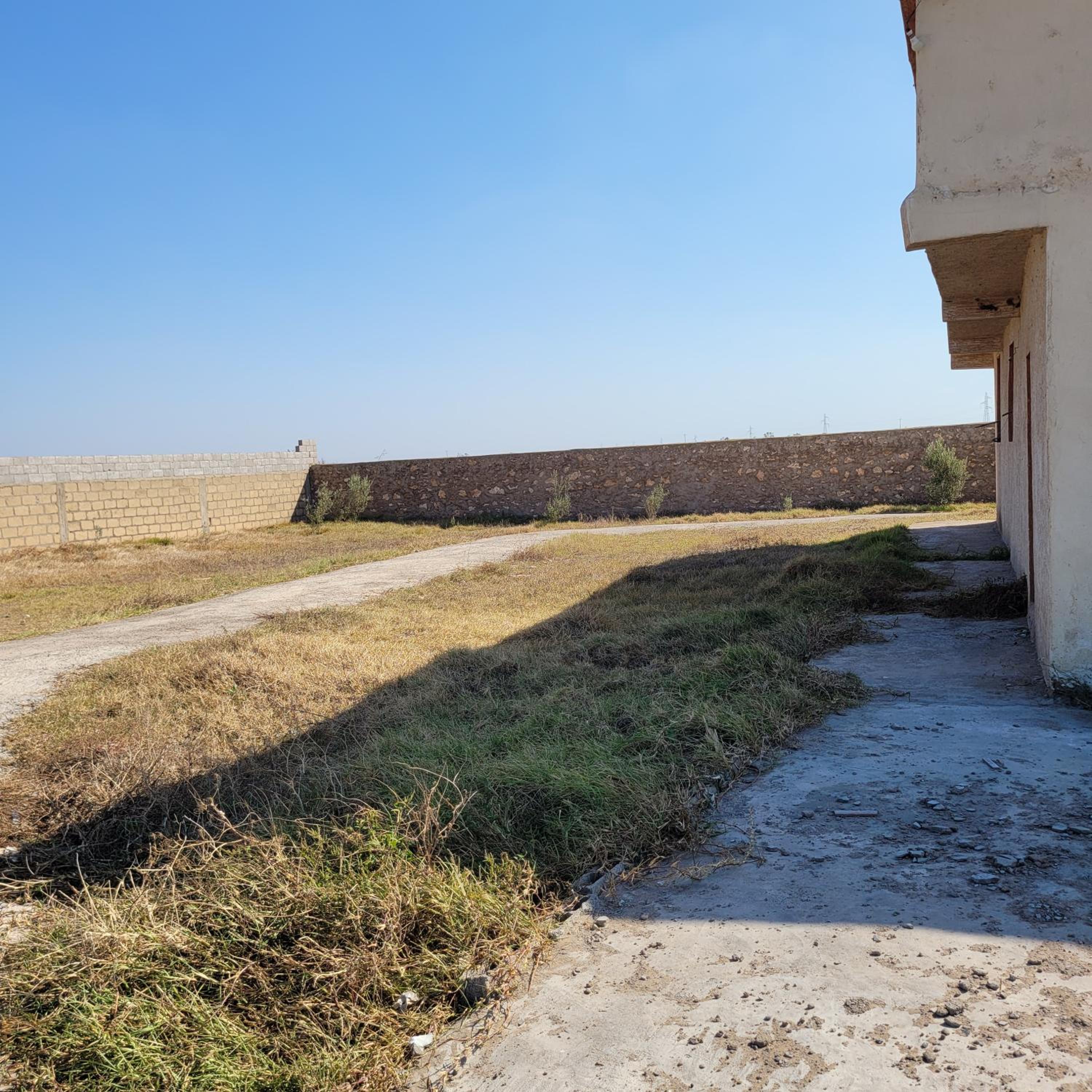 Pas pour Célibataires, Uniquement Pour Familles, Ferme avec Piscine Privée et Hammam Beldi Calme Totale view 4