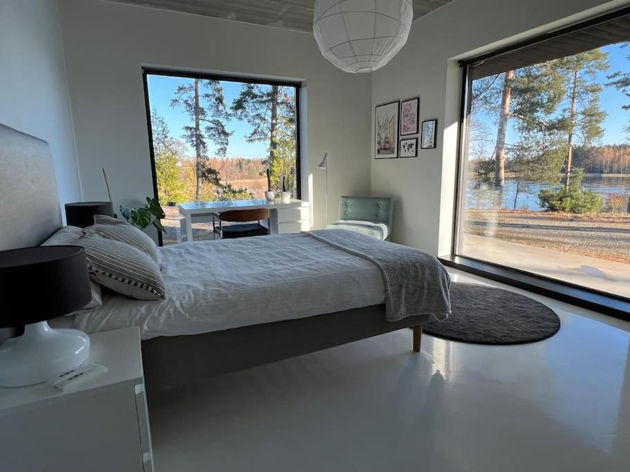 Unique lakehouse Villa Valo