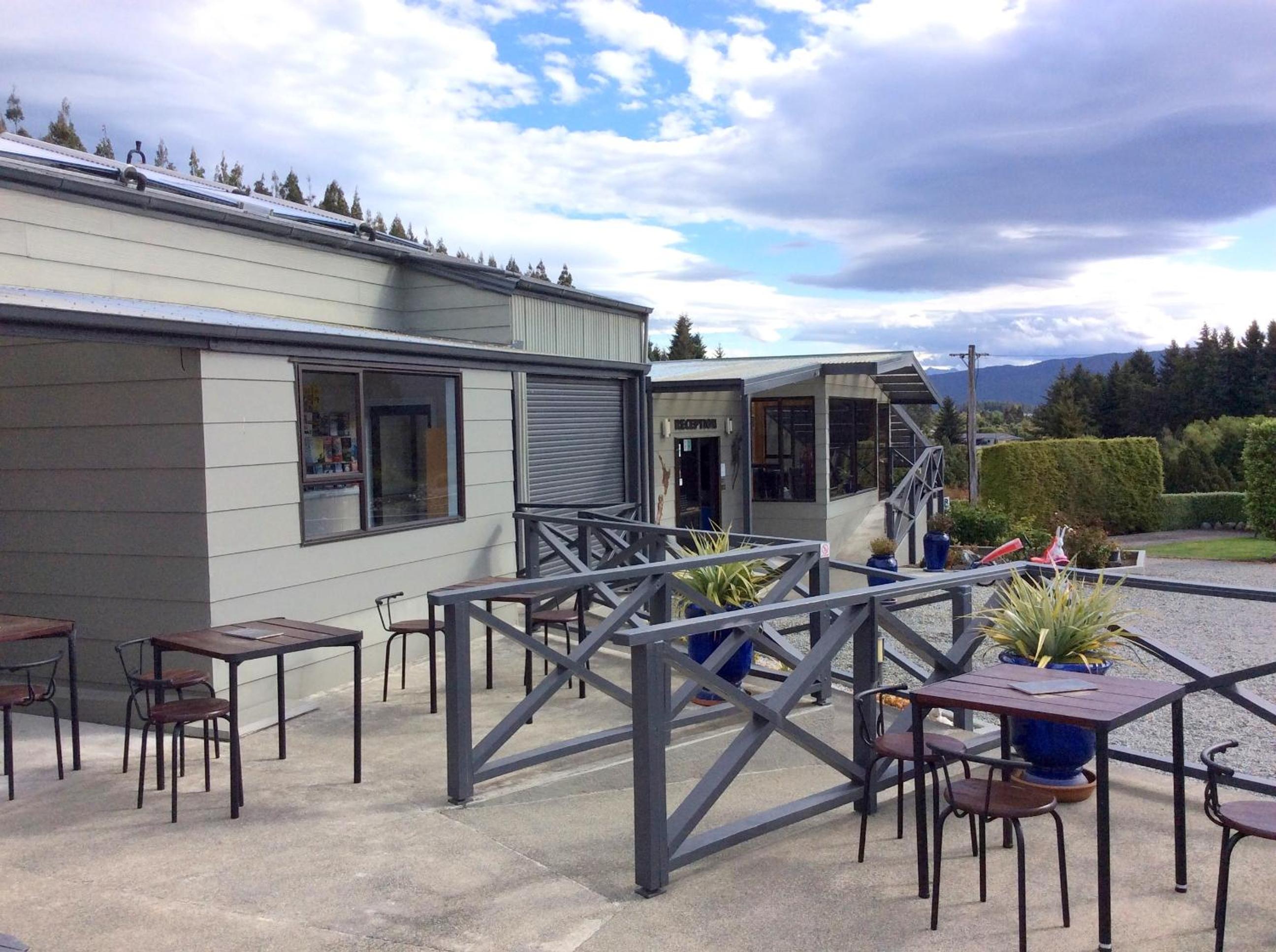Fiordland Great Views Holiday Park
