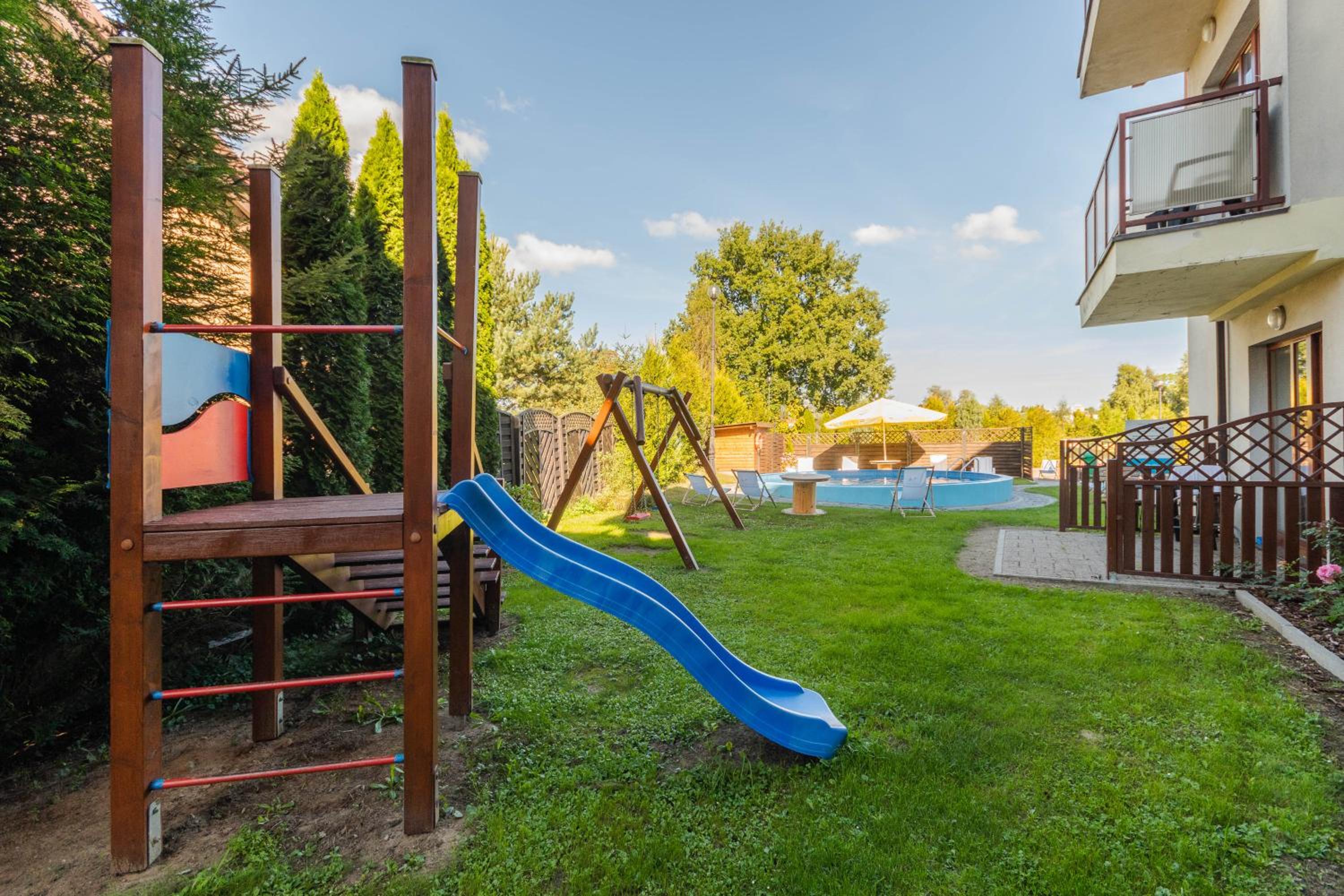 Lazurowy Dwór - Nadmorskie Apartamenty w Sztutowie