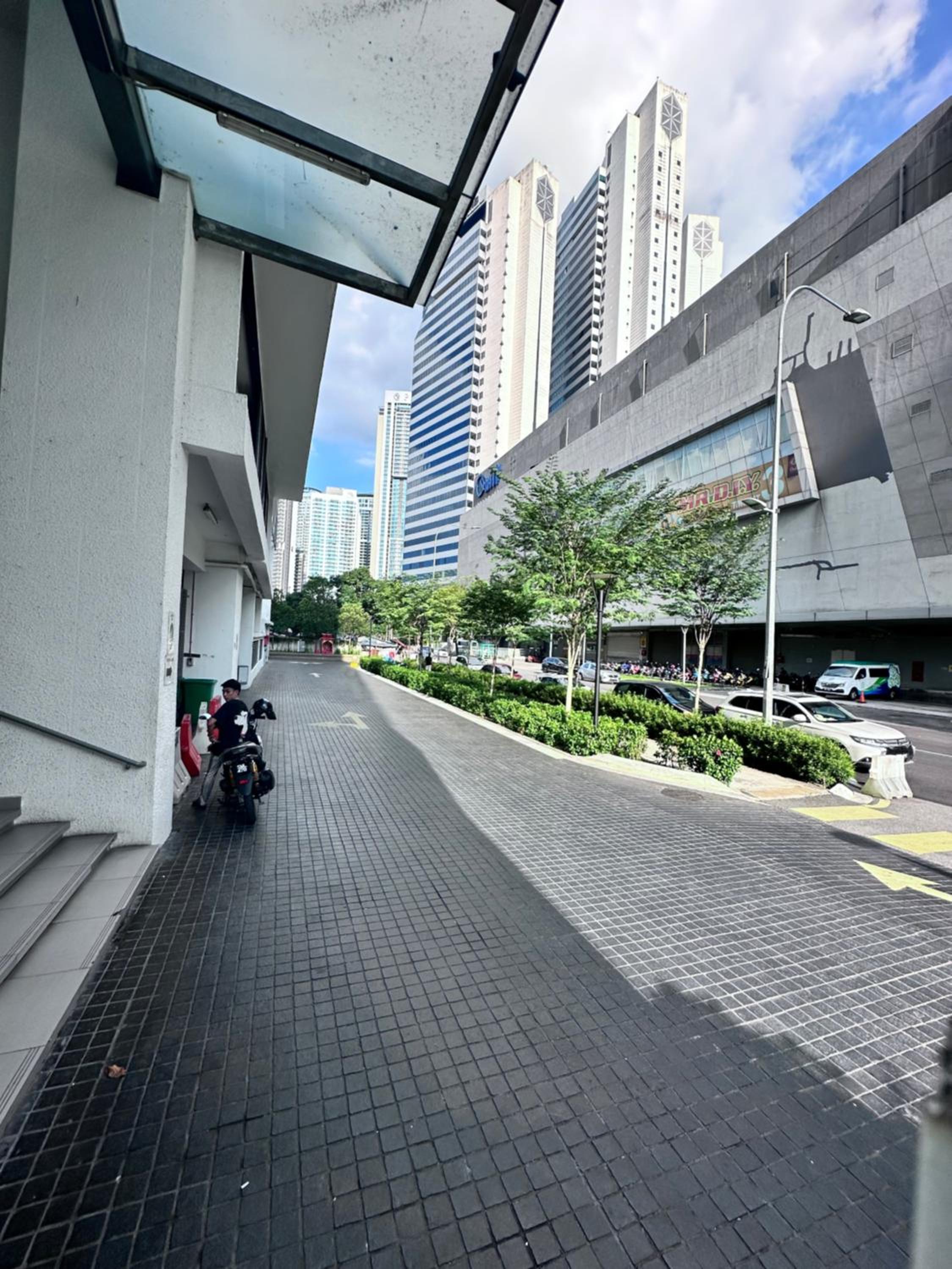THE LUXE INFINITUM KLCC By KL MALAYSIA