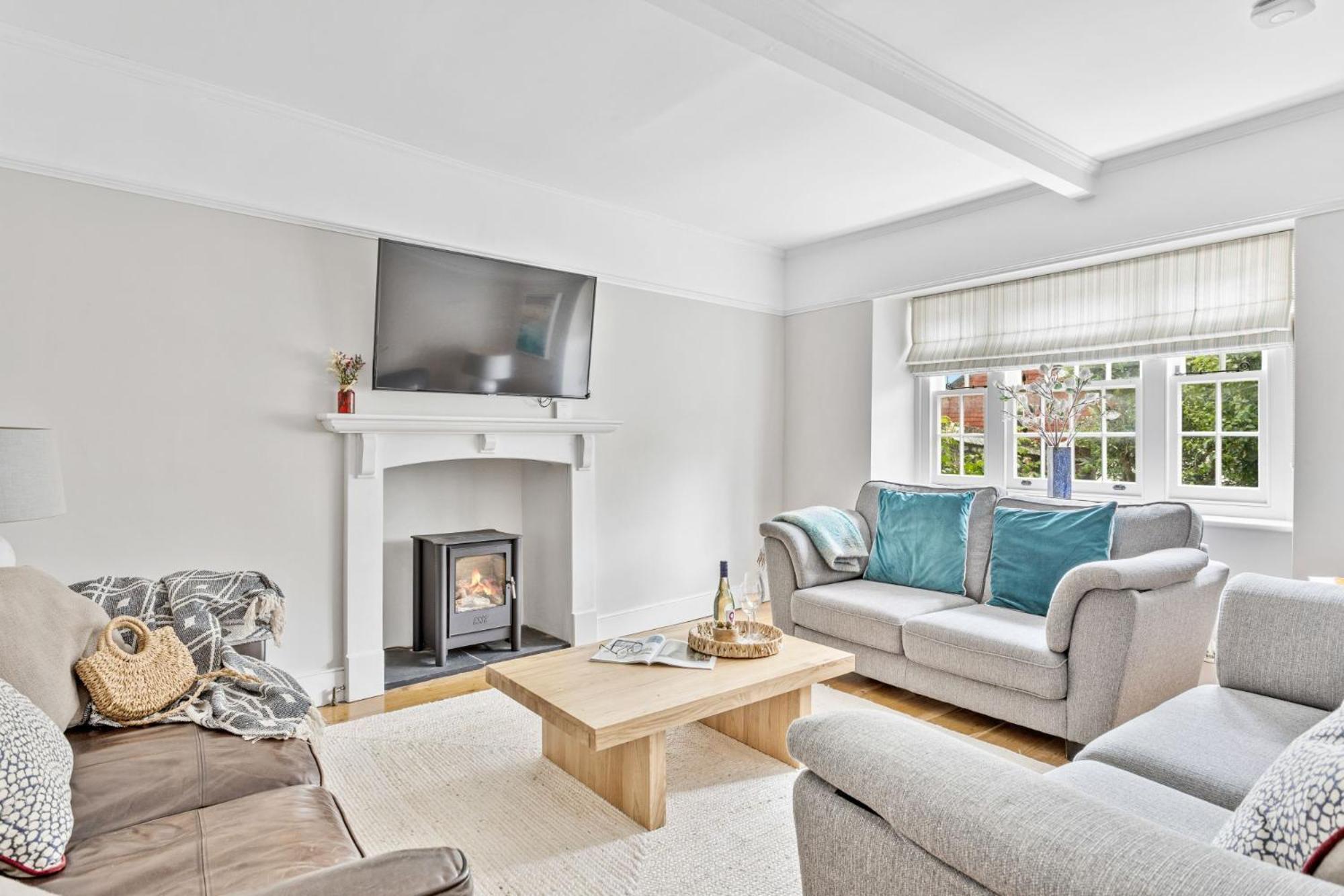 Lym House, Lyme Regis view 5
