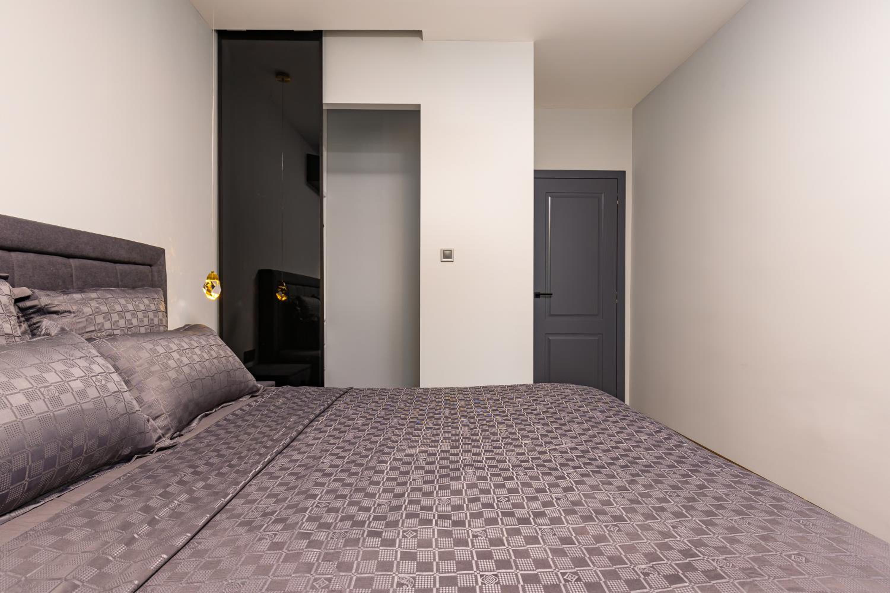 Happy People Plovdiv - Grey 1-BD Apartment by Flat Mаnager