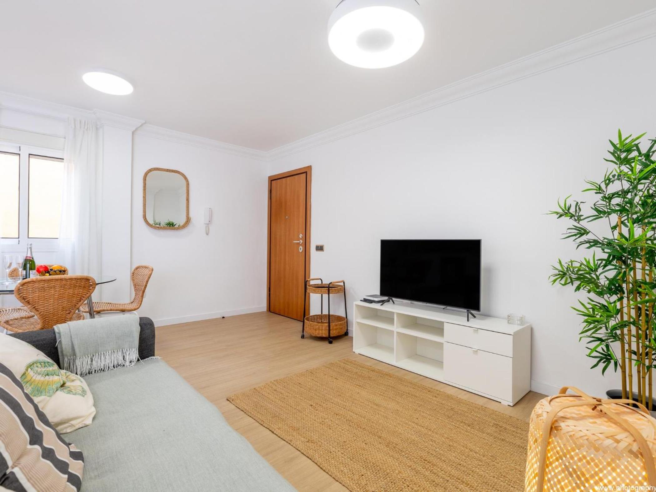 Salt and Sea Apartment, Sea View, Free Wi Fi view 3