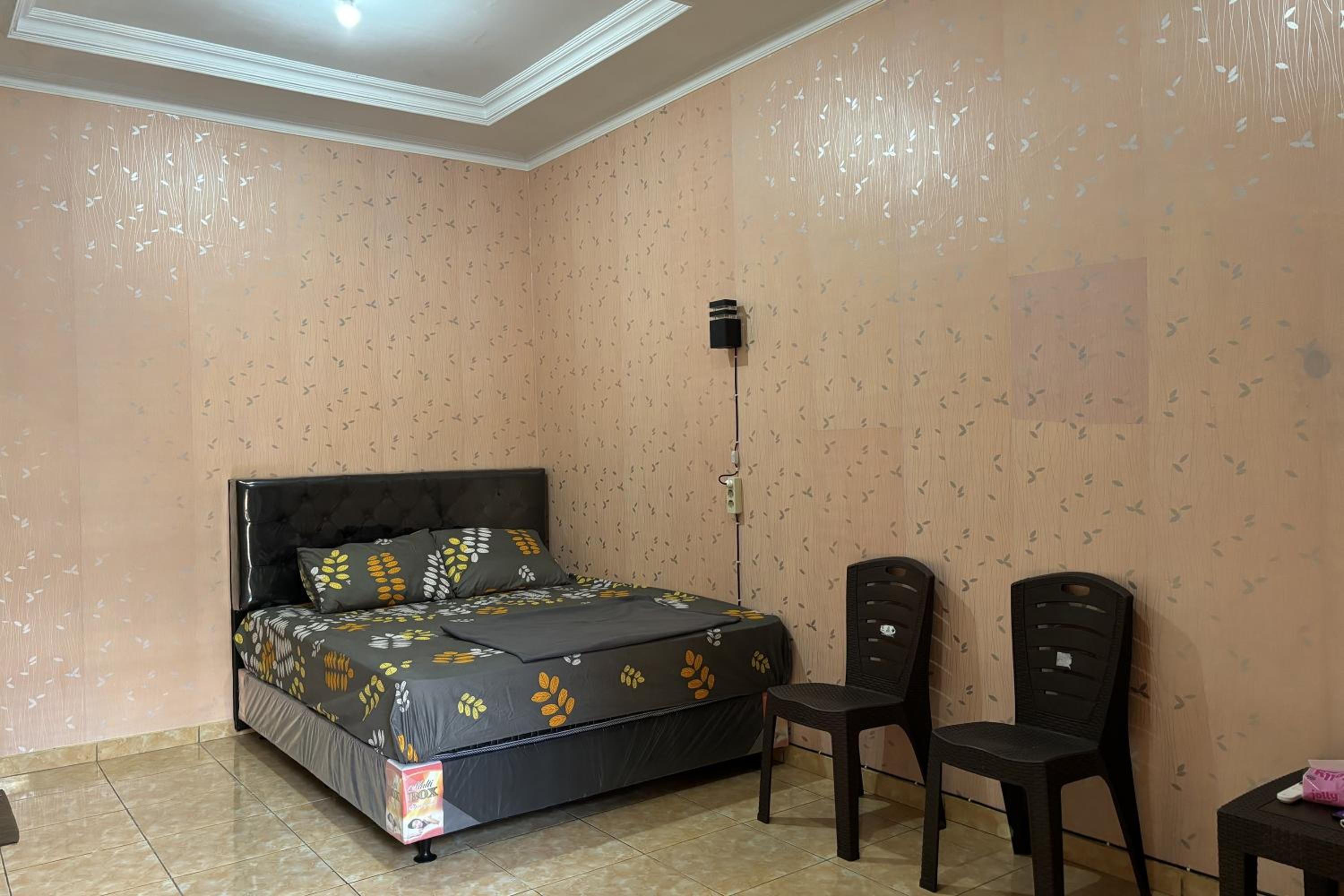 Family 24 Hotel near Pantai Cipatujah view 5