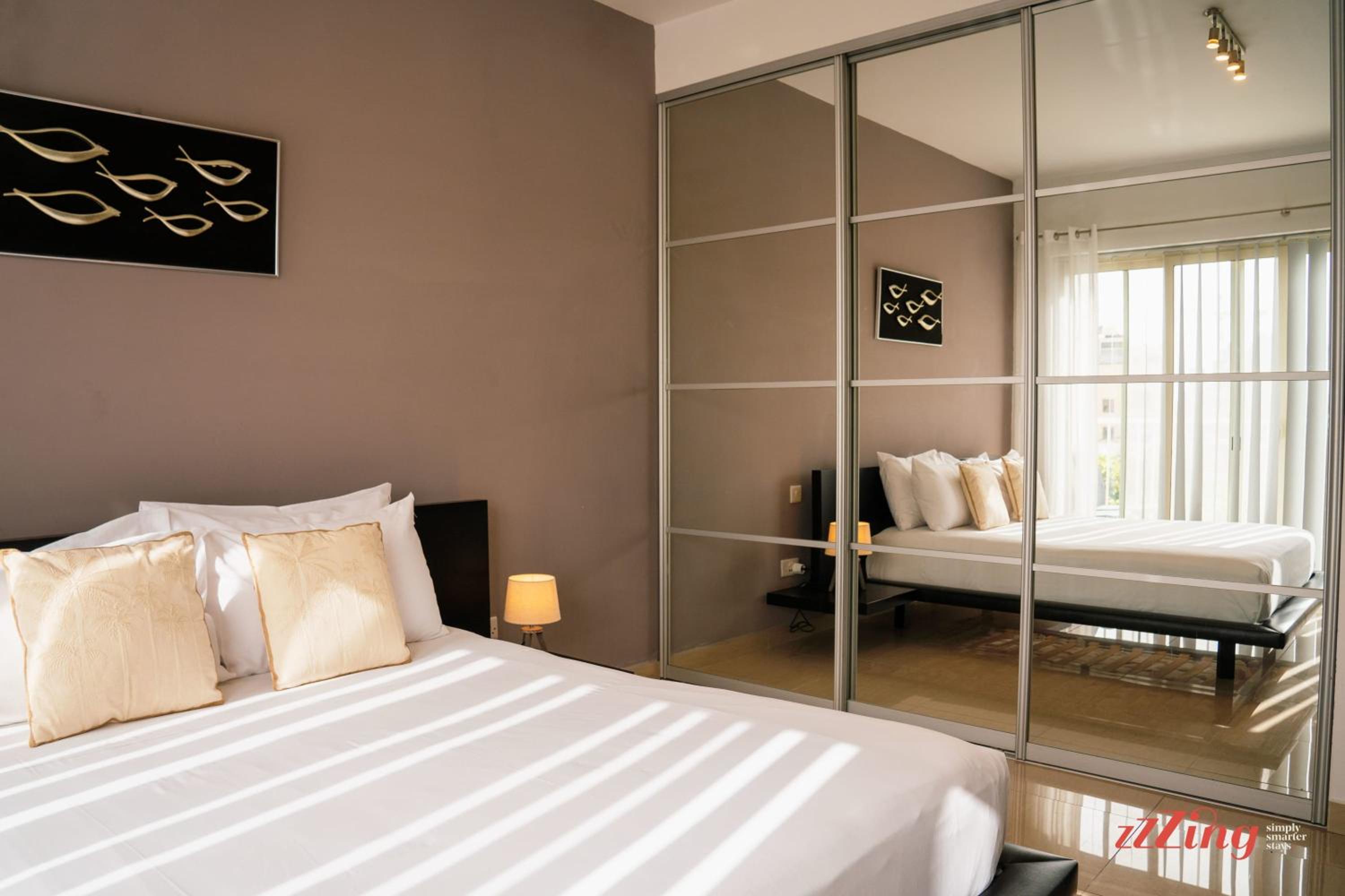 Stylish Apartment right by the Sliema Promenade view 3