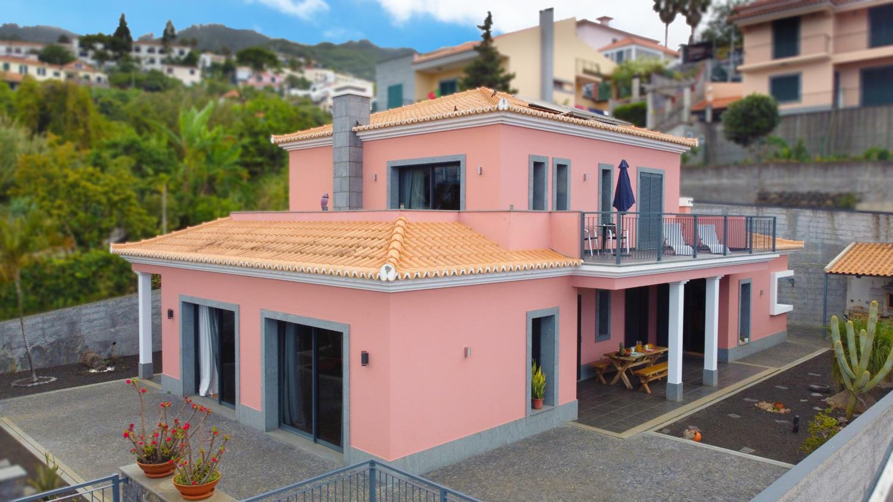 Mon Rêve Portugais by LovelyStay