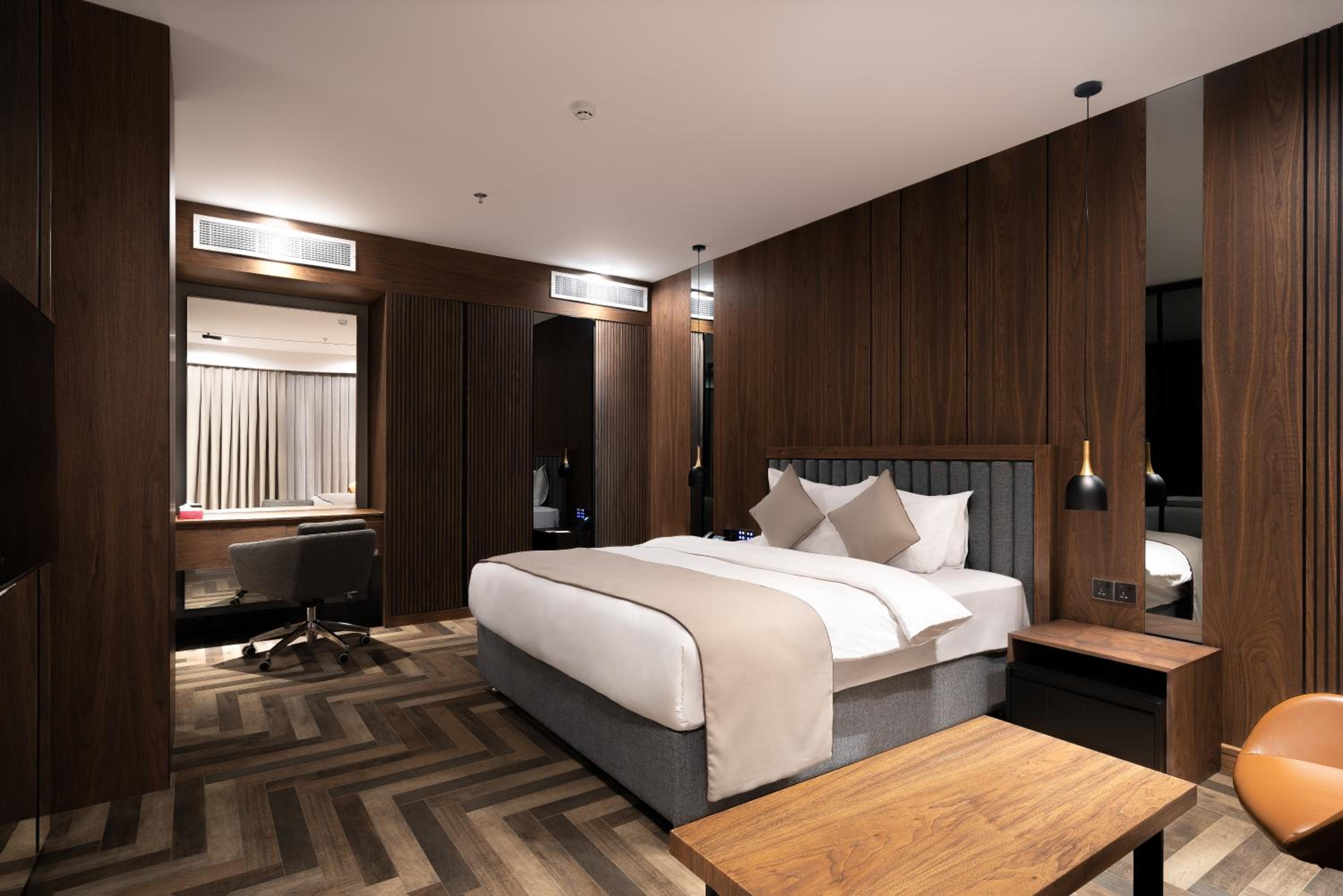 Ramada by Wyndham - Sulaymaniyah Salim Street view 3