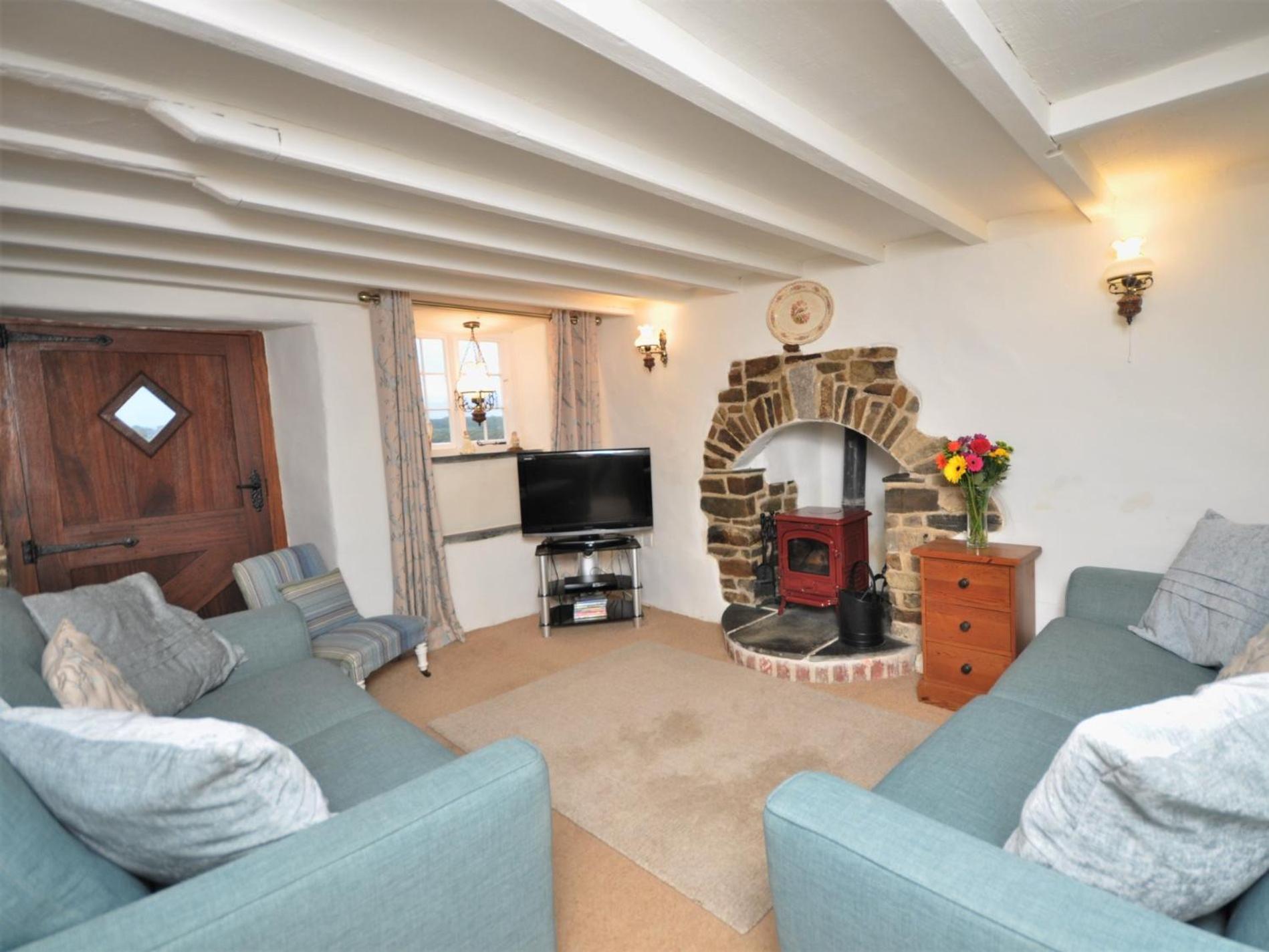 3 Bed in Bude oc-heyle view 2
