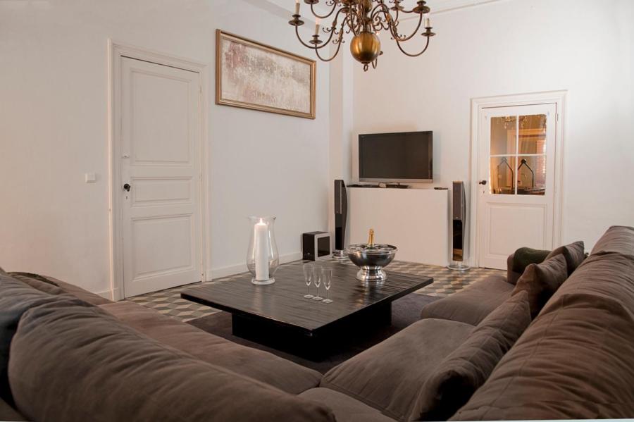 A la Maison