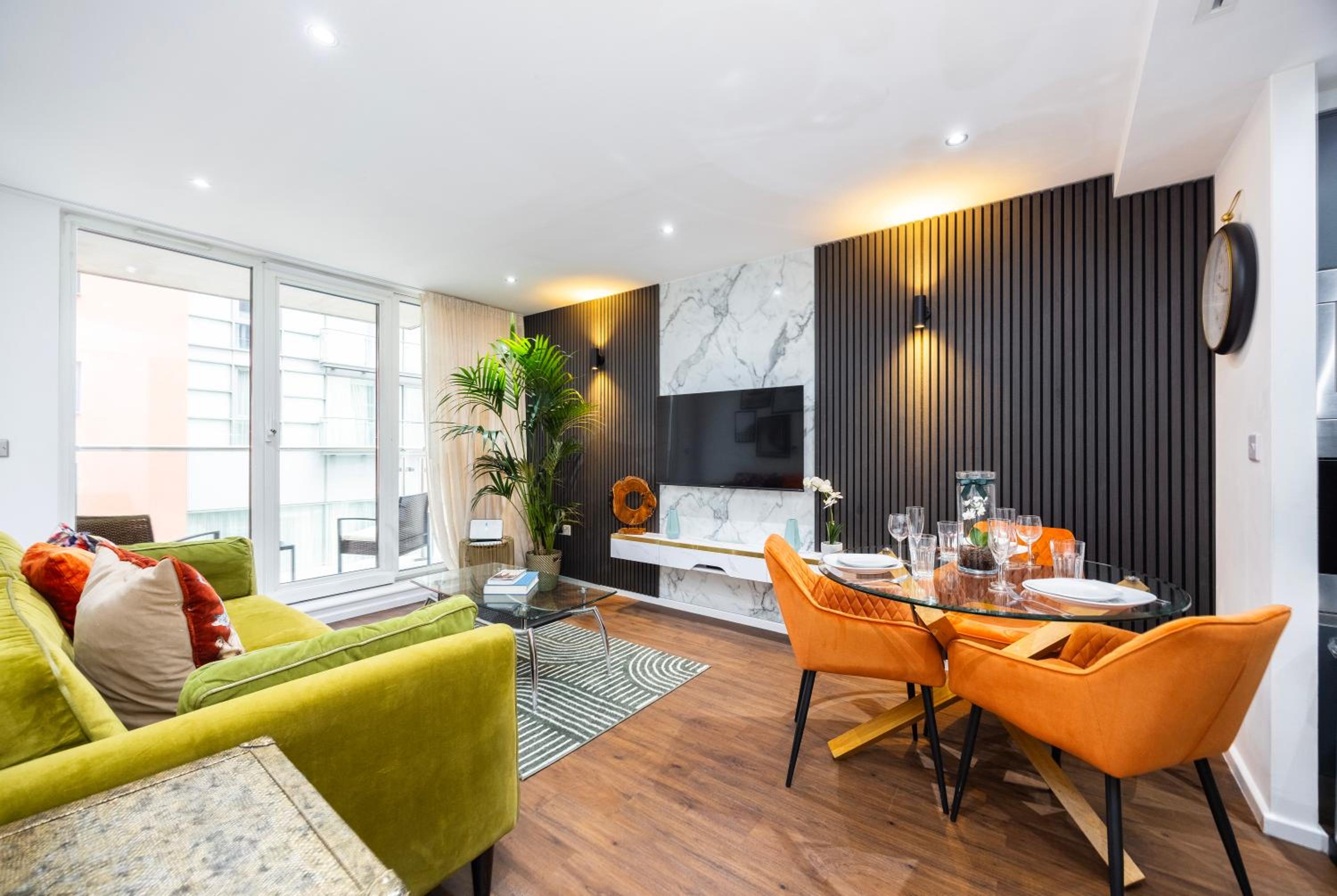 Austin David Apartments ExCeL
