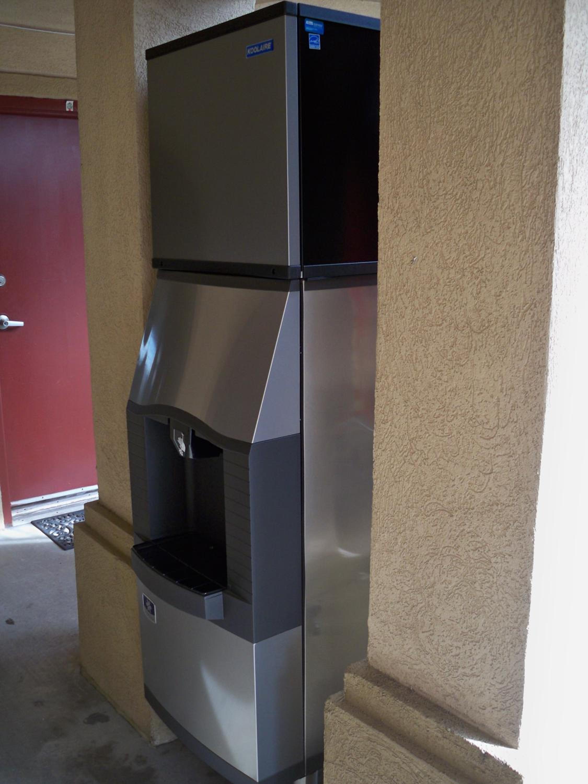 Scottish Inn and Suites Beaumont, photo 58