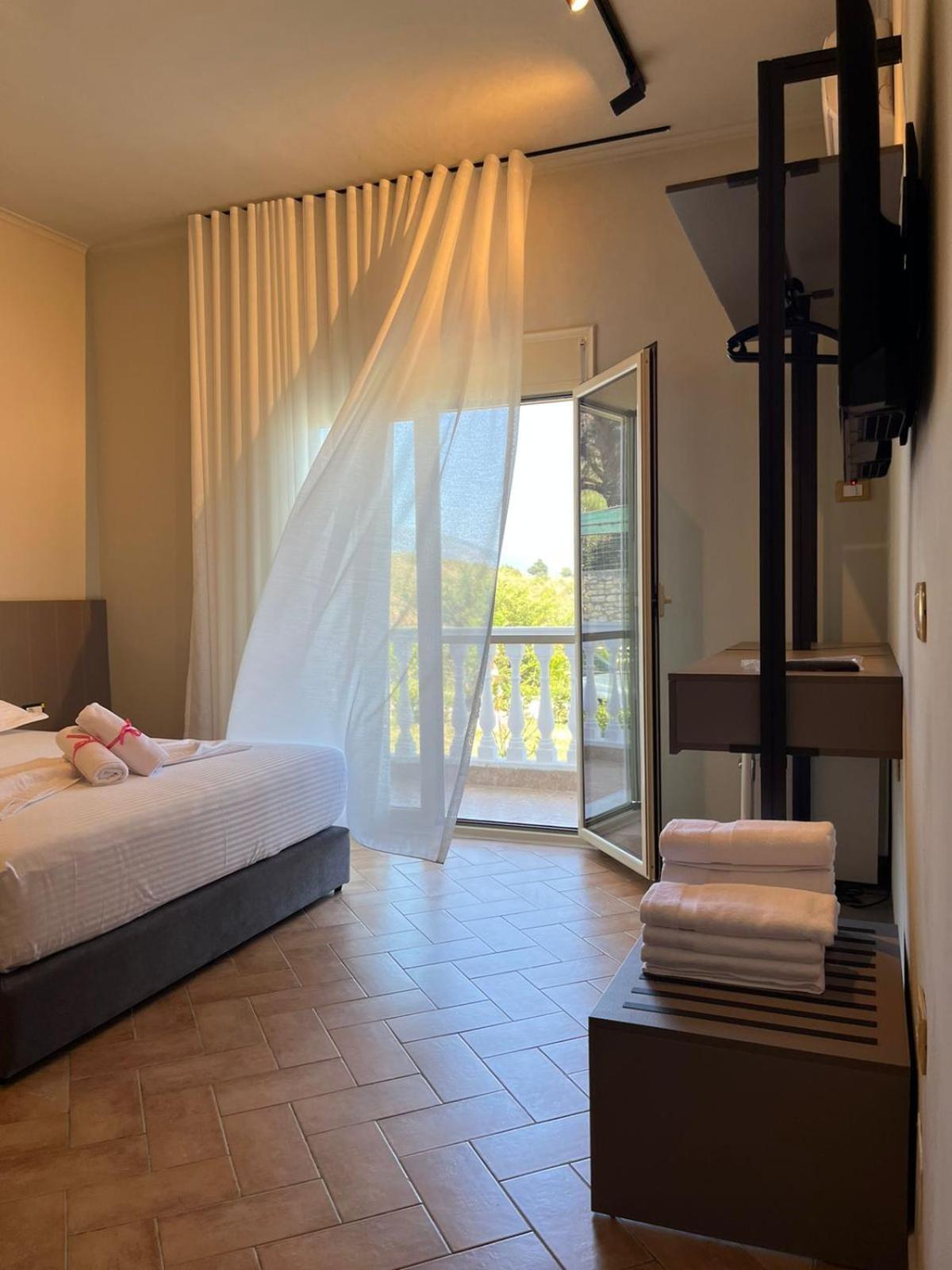 Villa Resa - Rooms