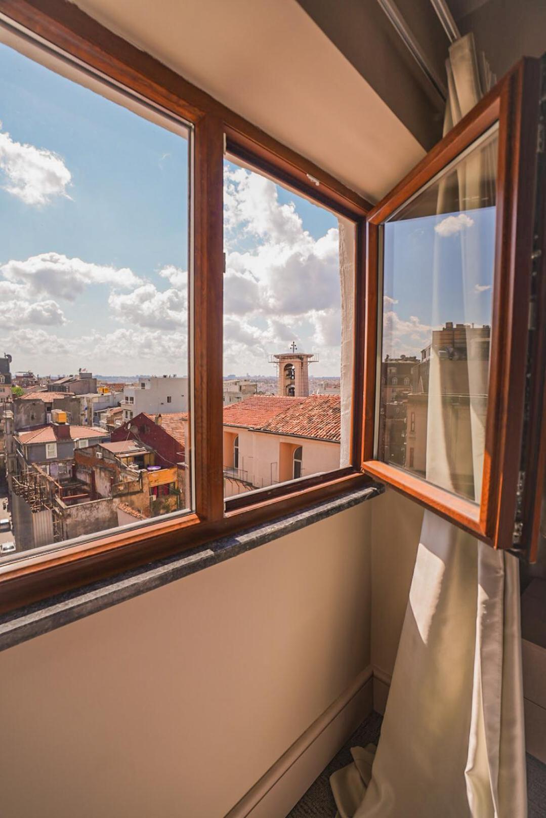 Aria Palace Taksim - Image 13