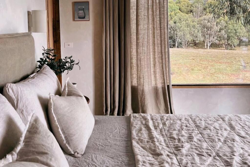 Highland Ten - Luxury Rustic Retreat - Sleeps 10