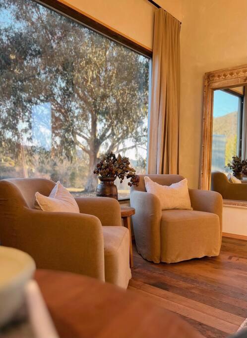 Highland Ten - Luxury Rustic Retreat - Sleeps 10