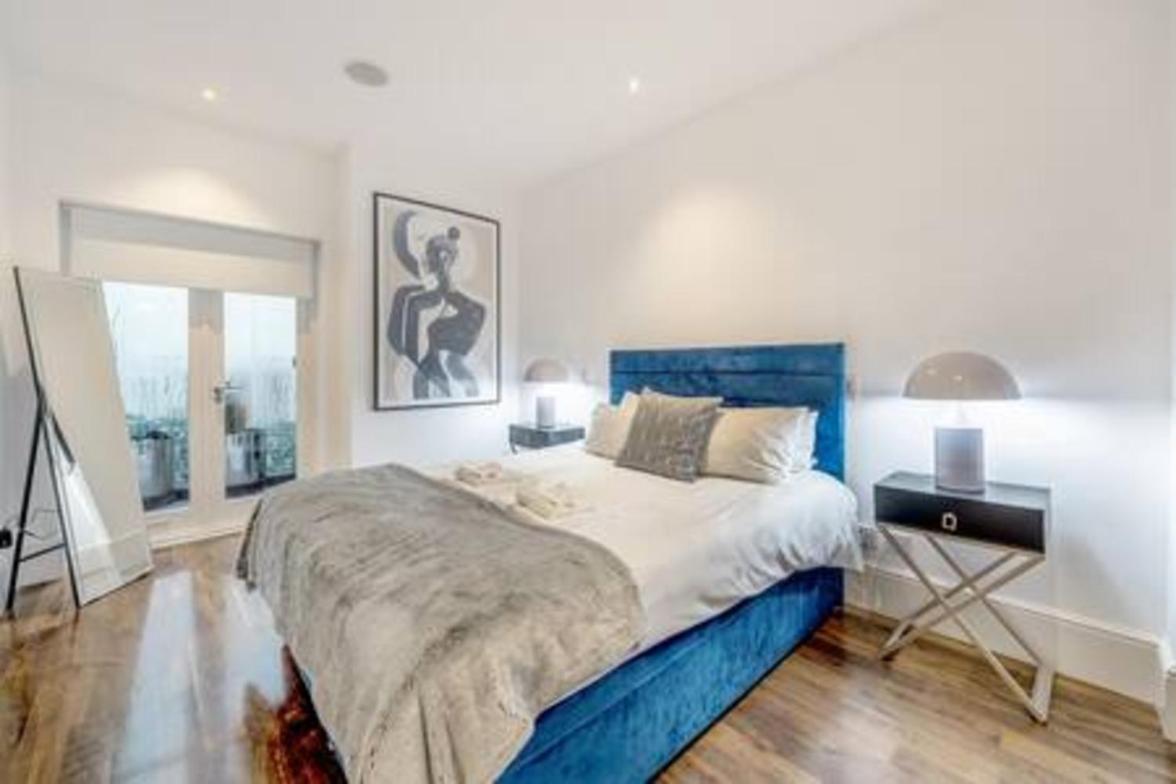 Spacious modern 2bed2.5bath in Pimlico-Victoria