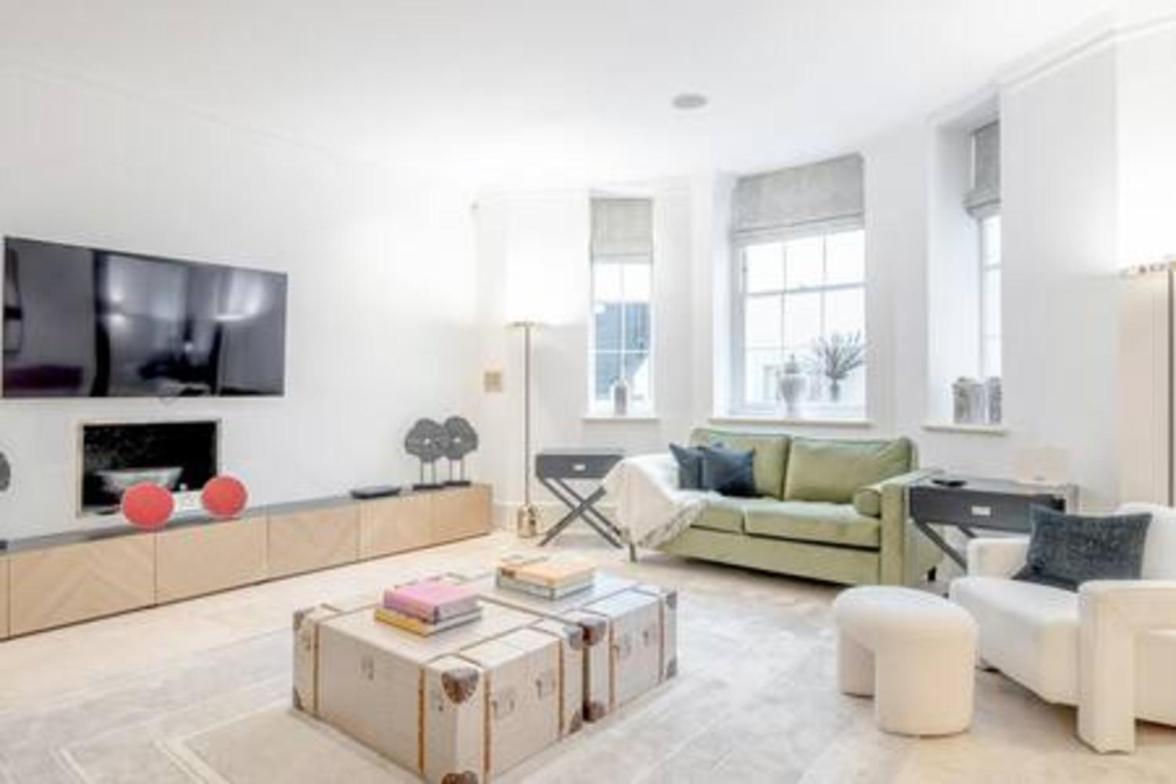 Spacious modern 2bed2.5bath in Pimlico-Victoria