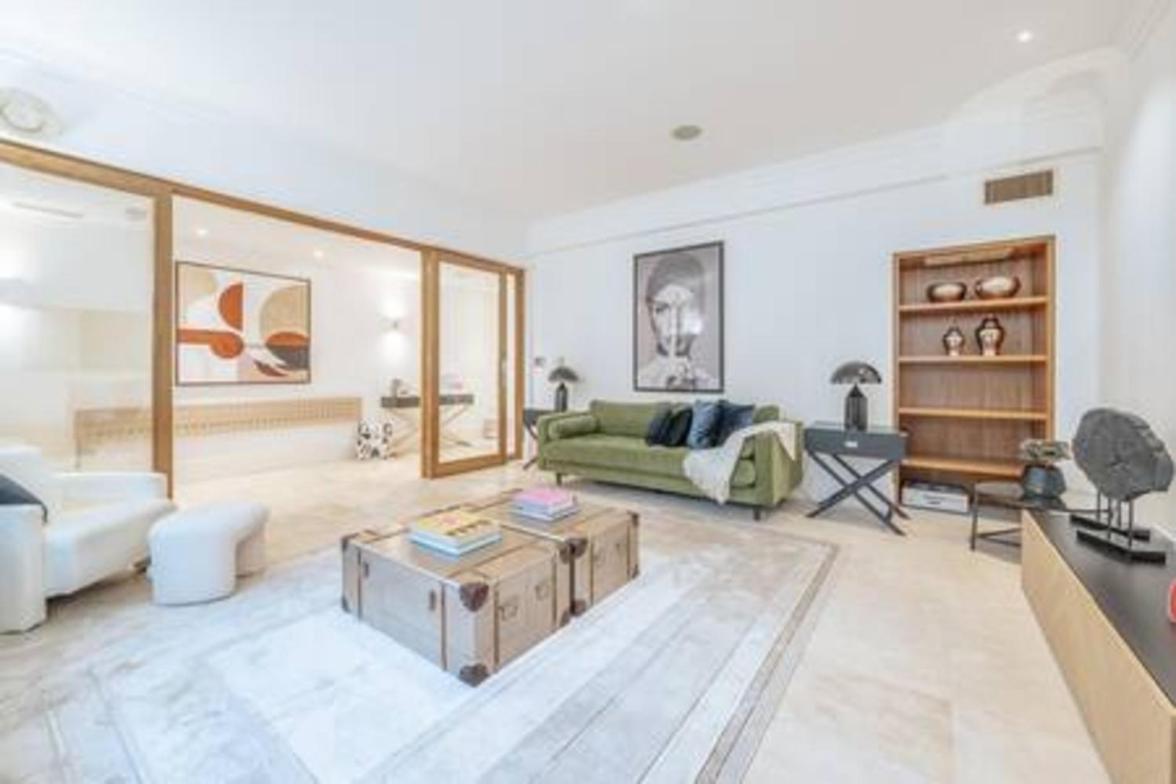 Spacious modern 2bed2.5bath in Pimlico-Victoria