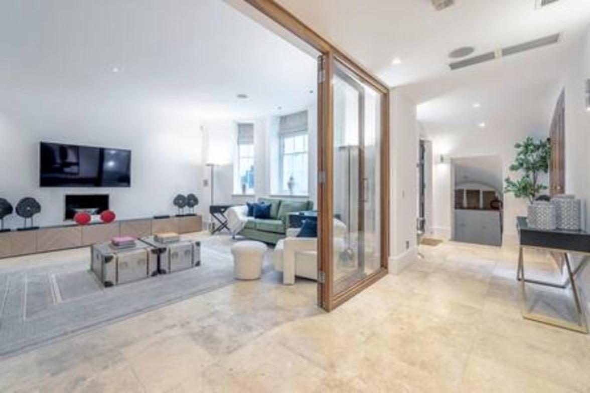 Spacious modern 2bed2.5bath in Pimlico-Victoria