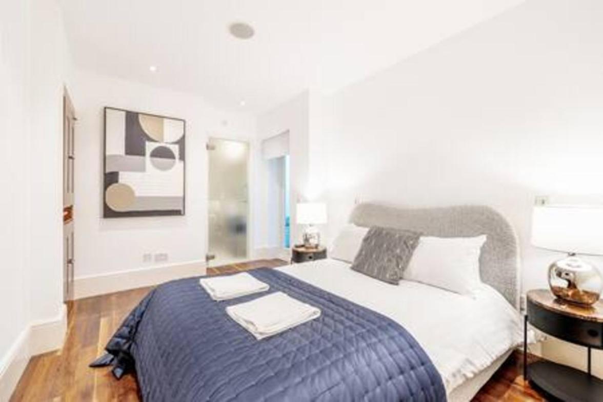 Spacious modern 2bed2.5bath in Pimlico-Victoria