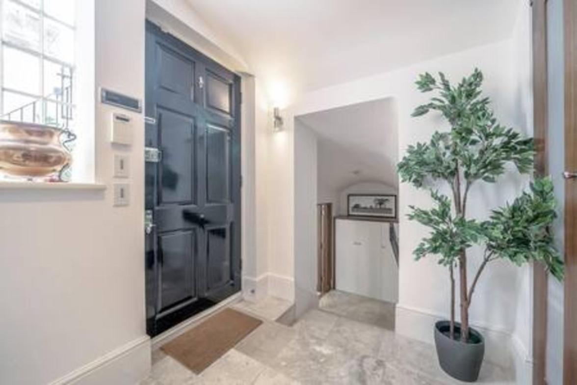 Spacious modern 2bed2.5bath in Pimlico-Victoria