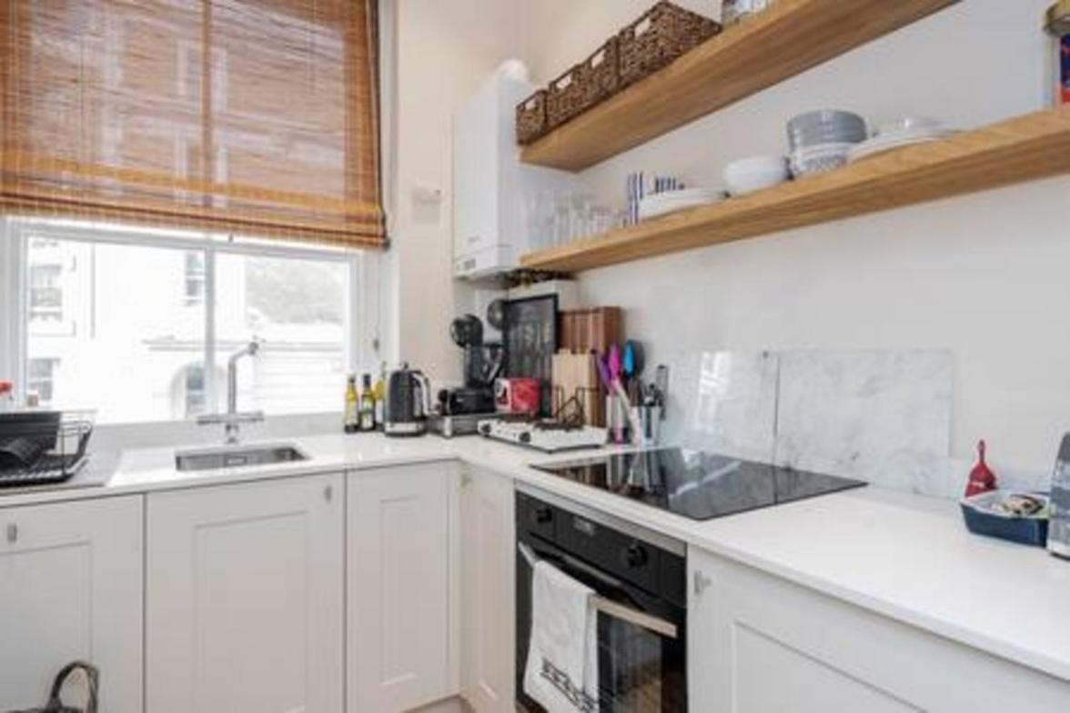 Charming spacious 1bed near Portobello Rd N.Hill