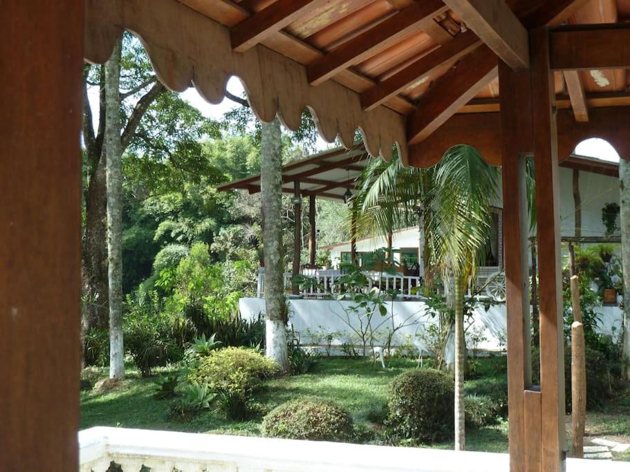 sítio Anápolis - sauna, lareira, rio, e Wi-Fi!