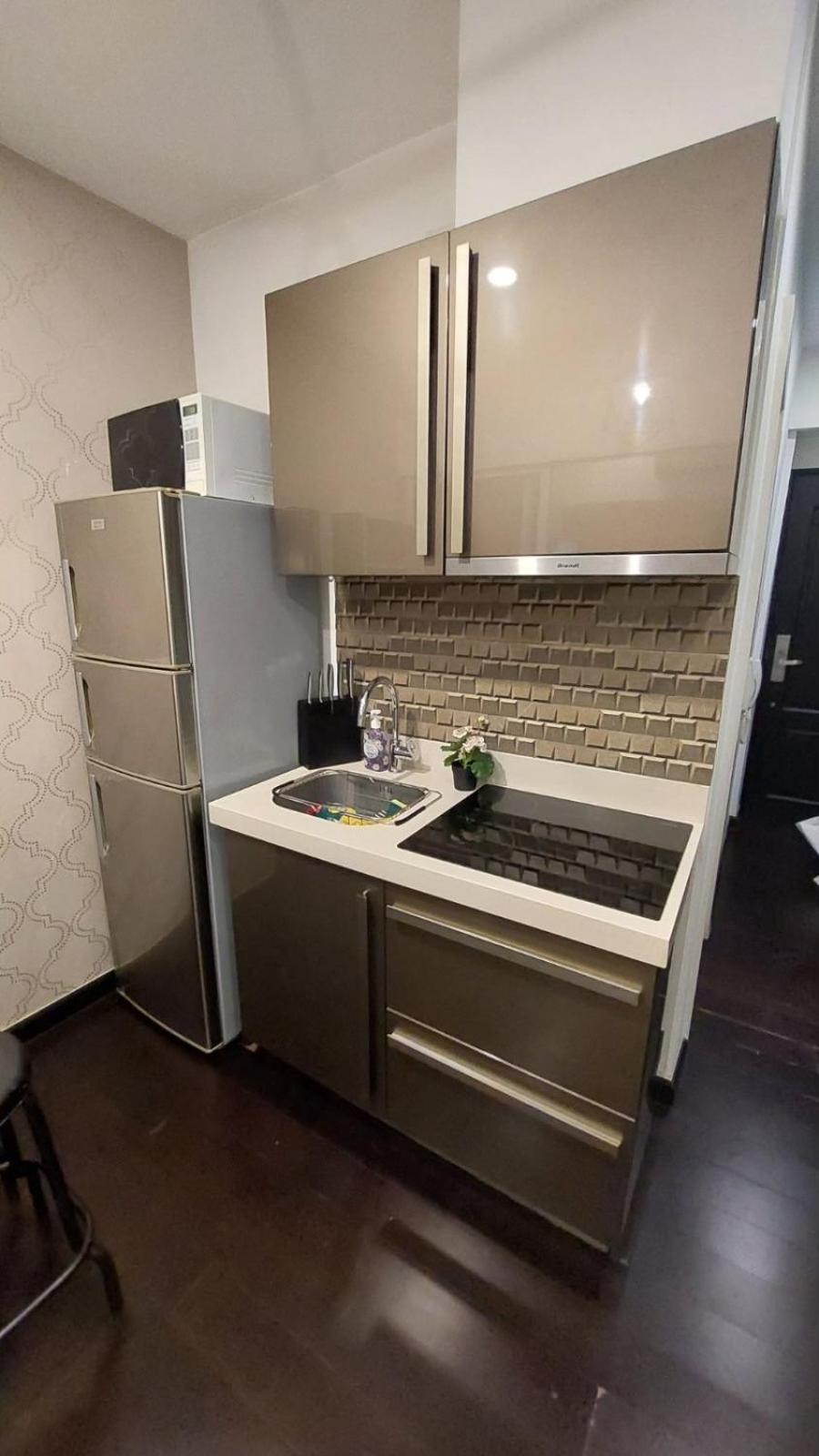 Condo in makati view 4