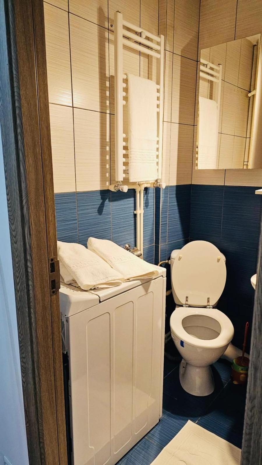 Summer Apartment en Constanţa — bathroom