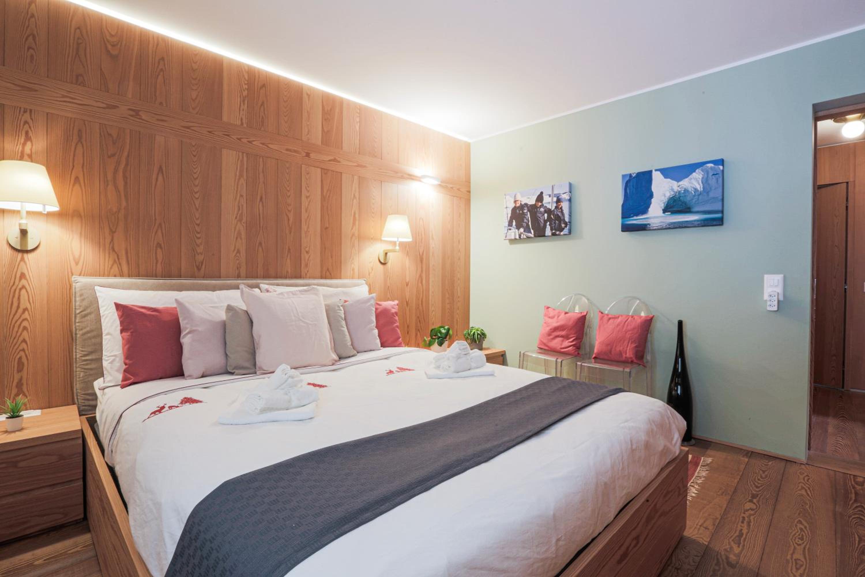 The Dream - Elegant Apartment, 5 Minutes from St Moritz