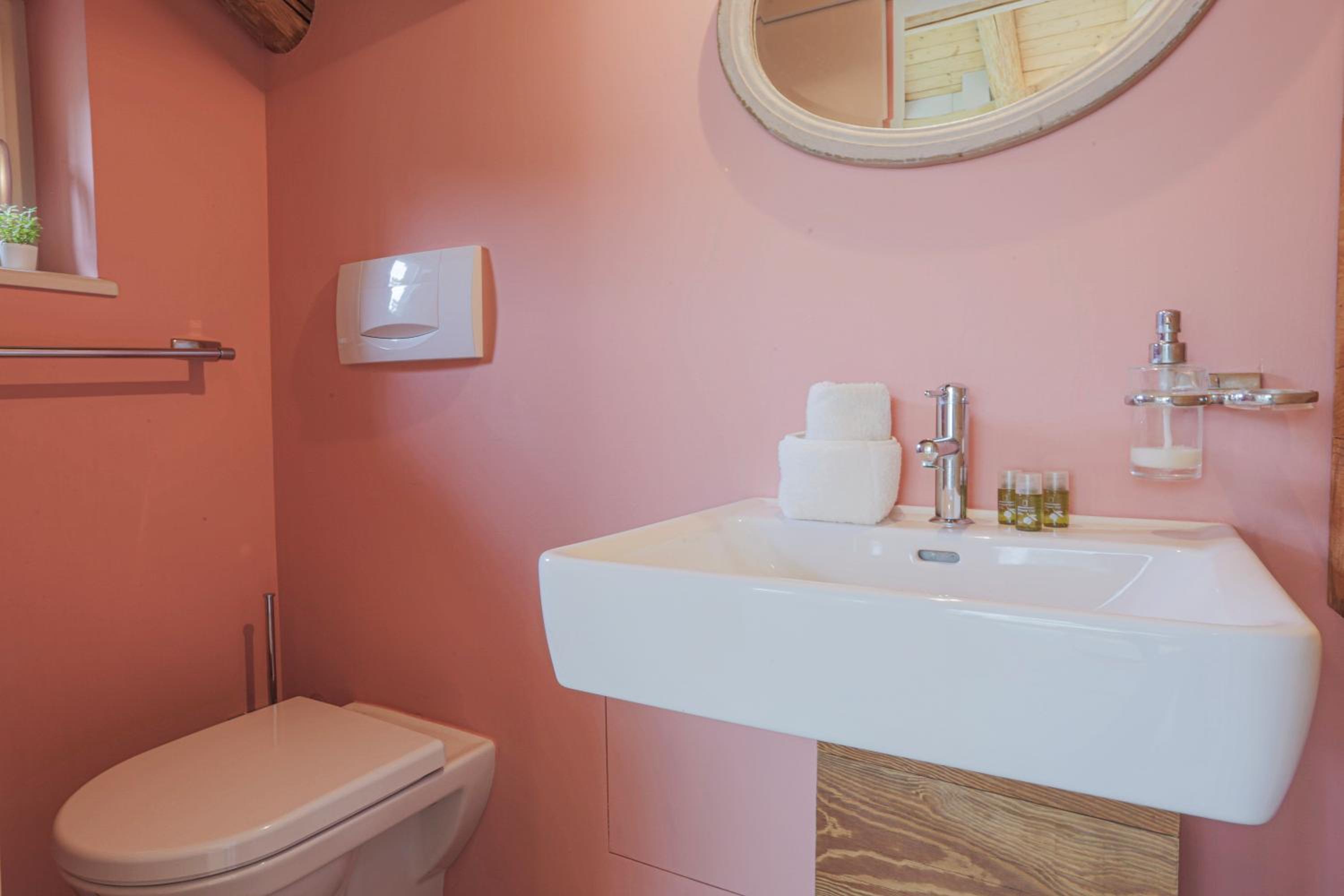 The Dream - Elegant Apartment, 5 Minutes from St Moritz