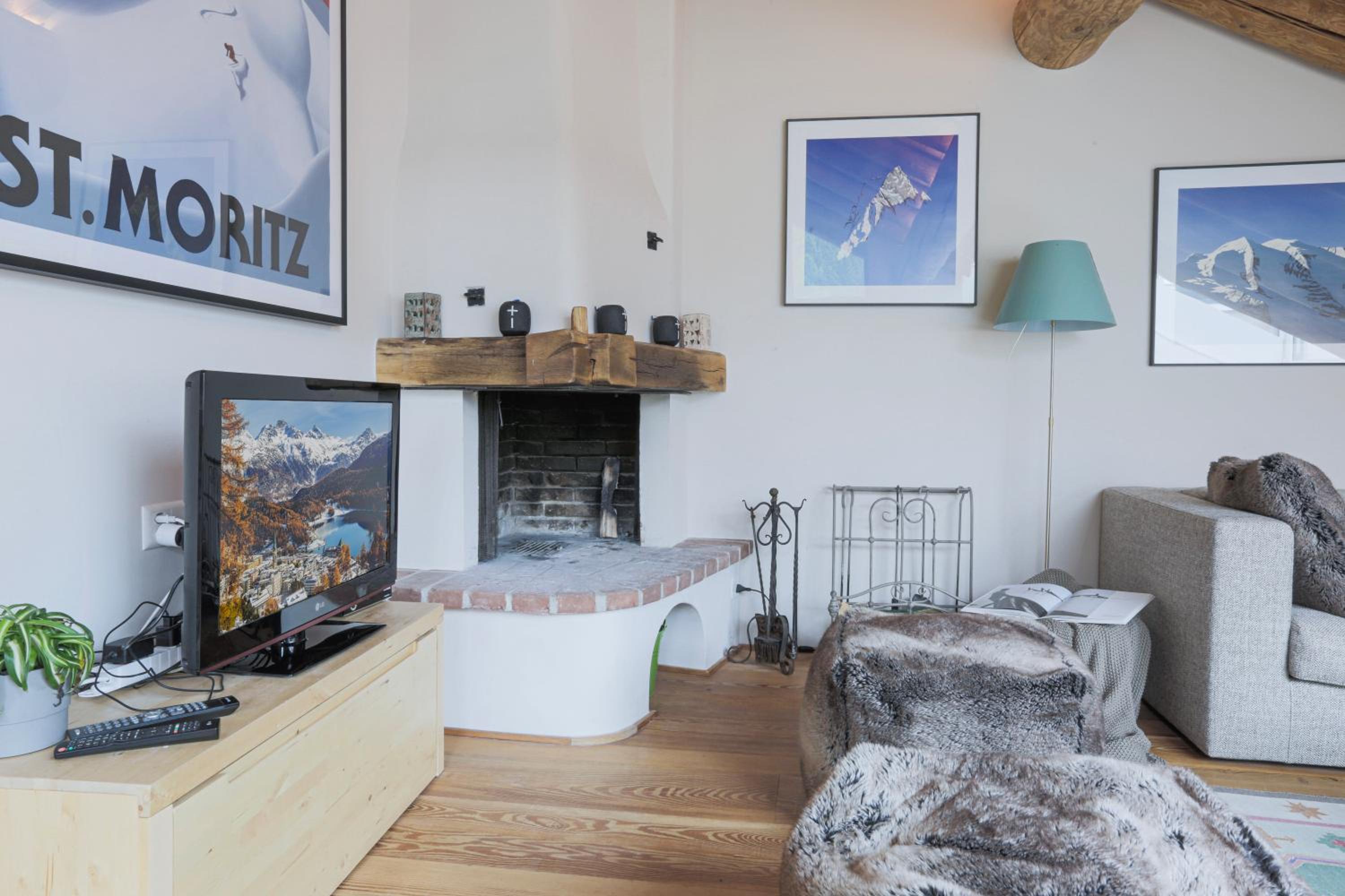 The Dream - Elegant Apartment, 5 Minutes from St Moritz