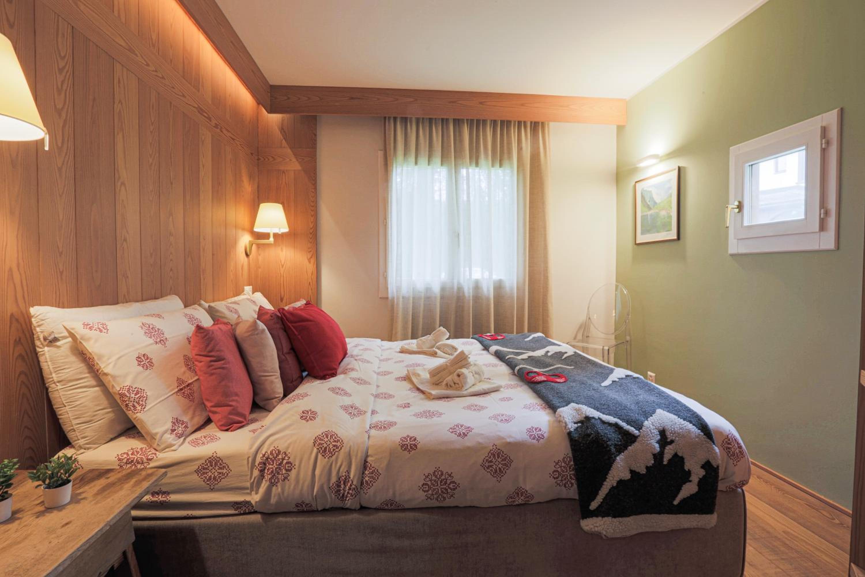 The Dream - Elegant Apartment, 5 Minutes from St Moritz