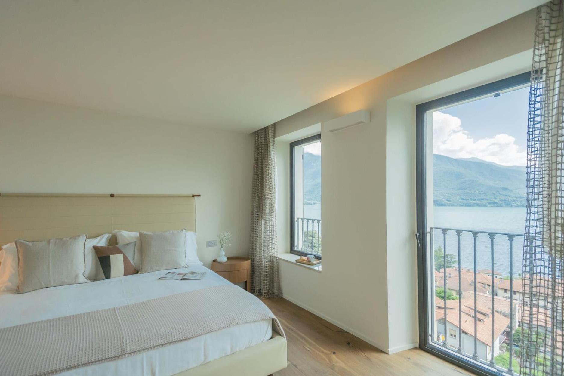 Villa Donatella - Lake Como Infinity Pool & Private Spa view 5