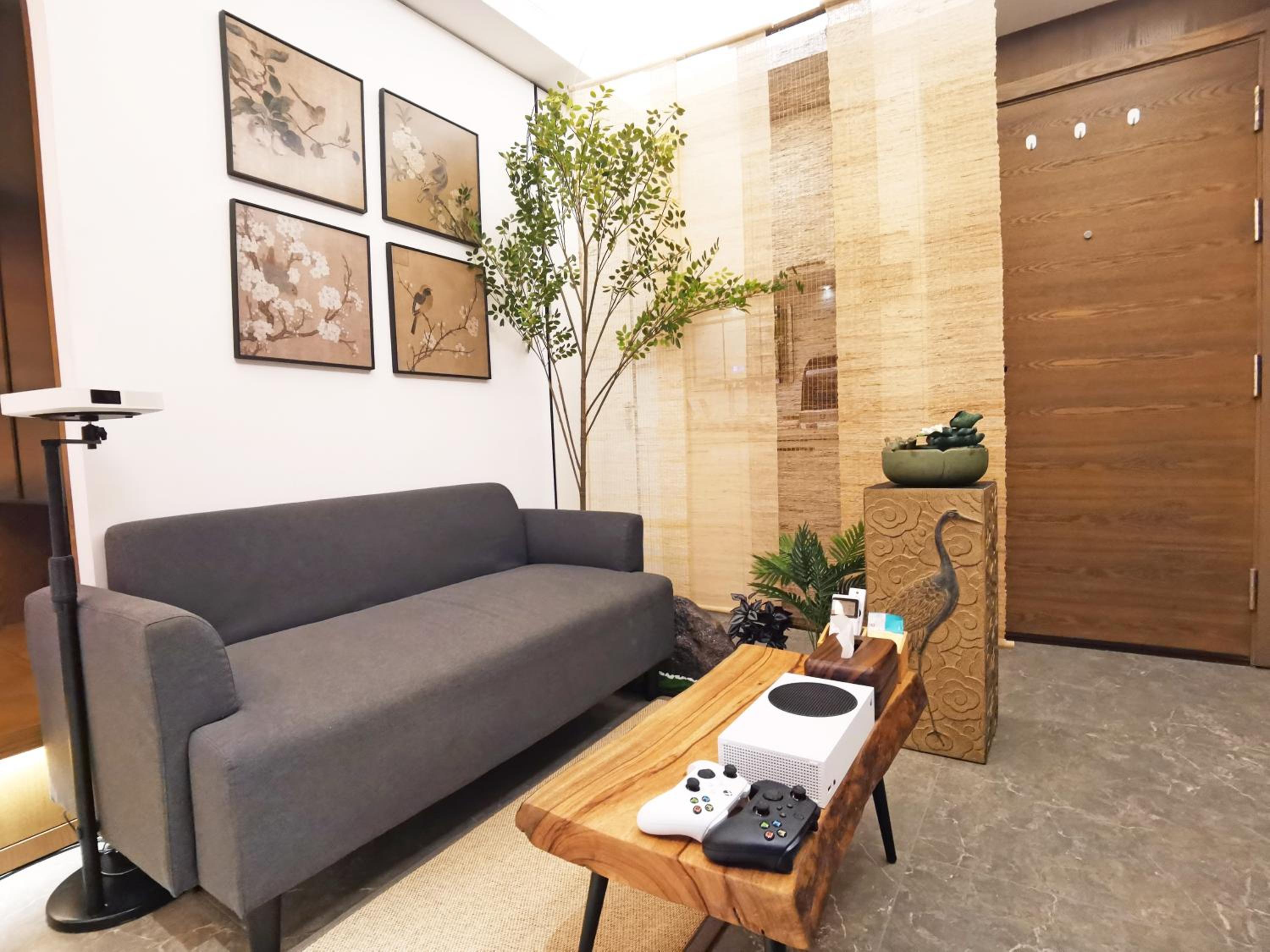 Interact China Fine Condo Shenzhen Bay