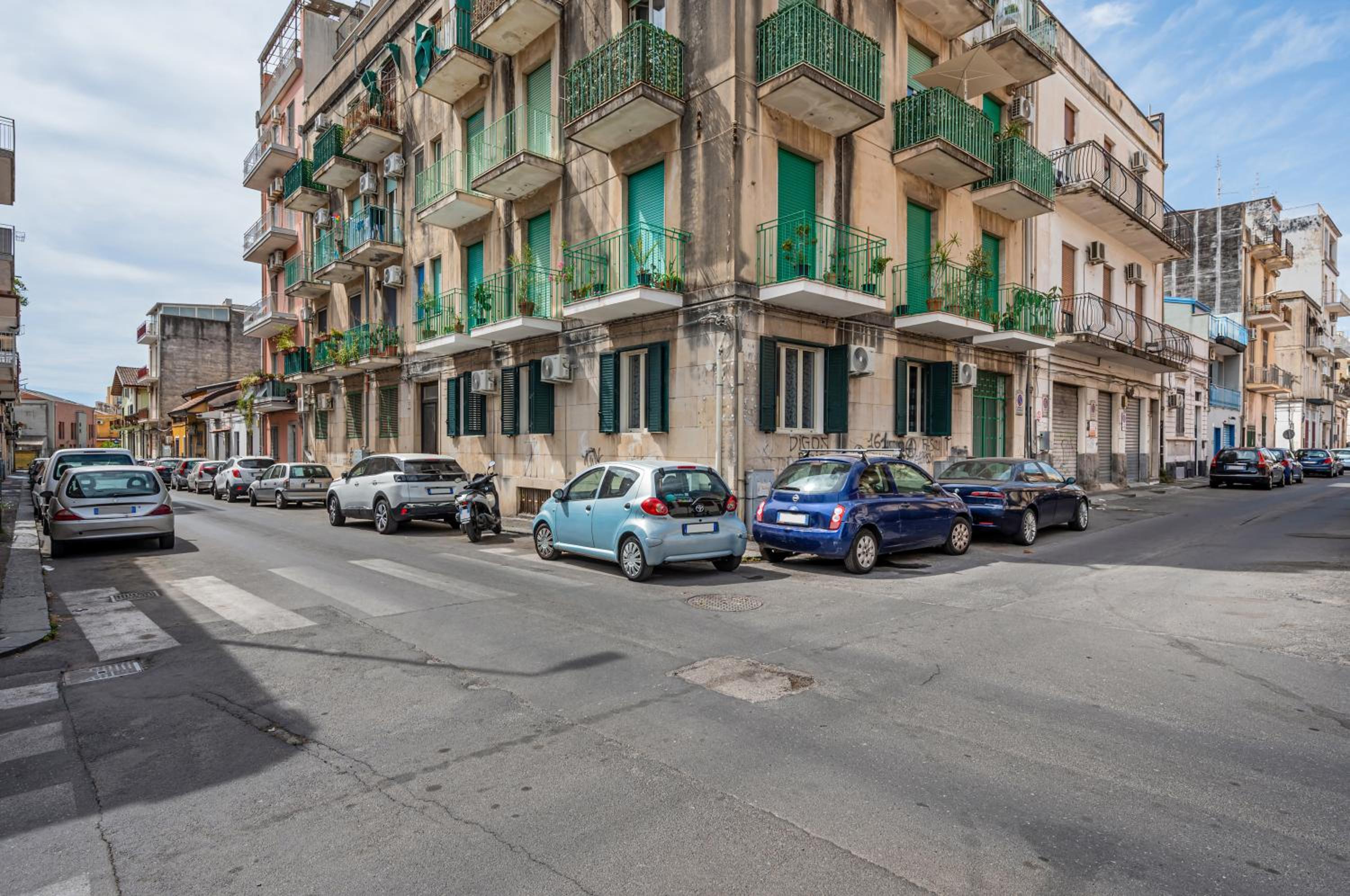 Stylish City Living in Central Catania