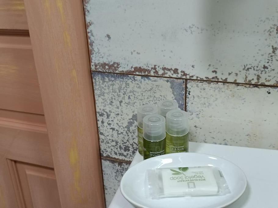 APARTAMENTOS Los PECES MALAGA