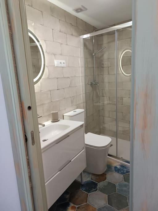 APARTAMENTOS Los PECES MALAGA
