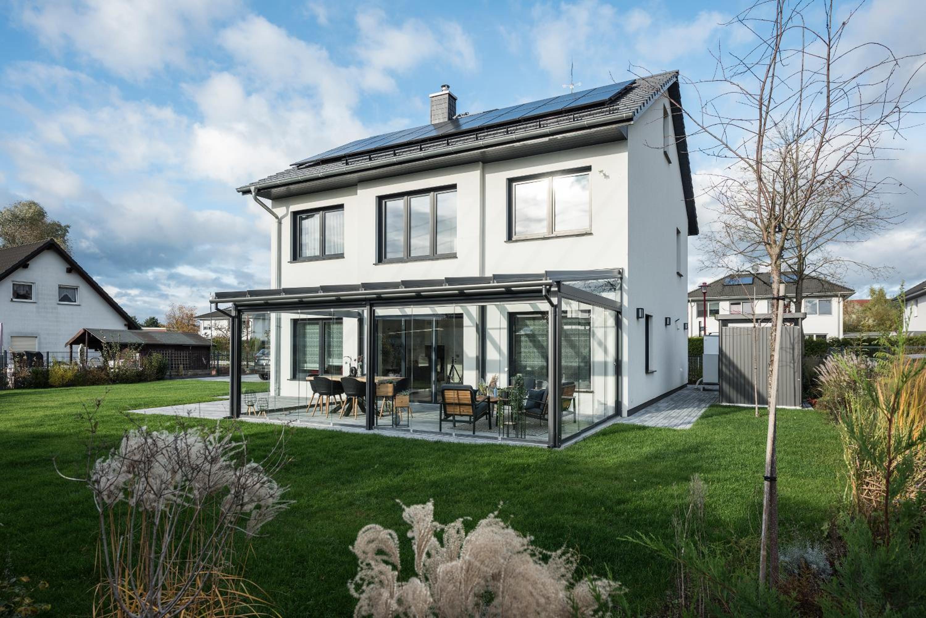 BohnApartments Luxury Villa Berlin - 210qm - Wintergarten - Kamin - 4 kostenlose Parkplätze - 6 Schlafzimmer - Neubau - Luxusausstattung