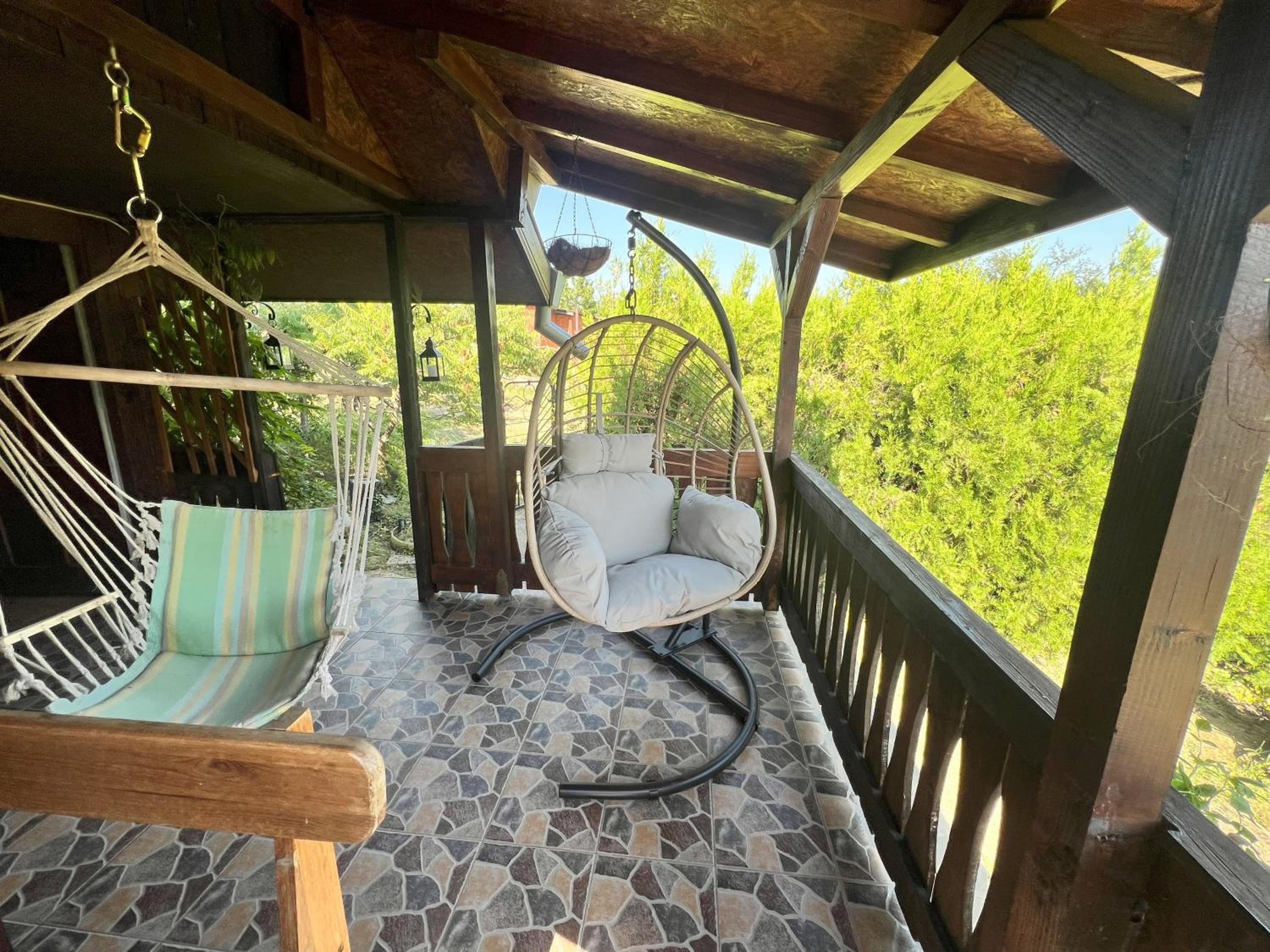 Cozy Quiet Retreat 70km from Sofia