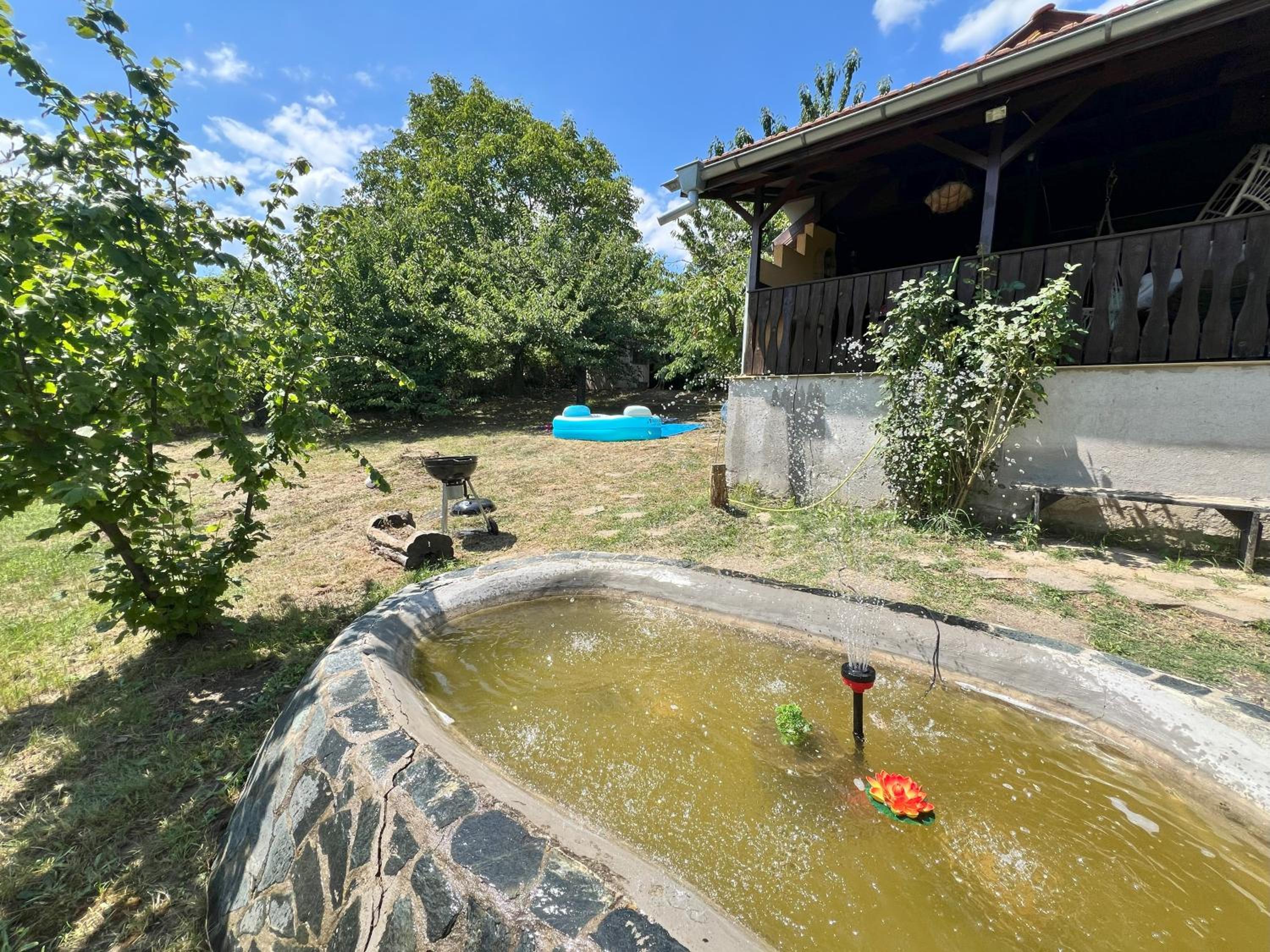 Cozy Quiet Retreat 70km from Sofia