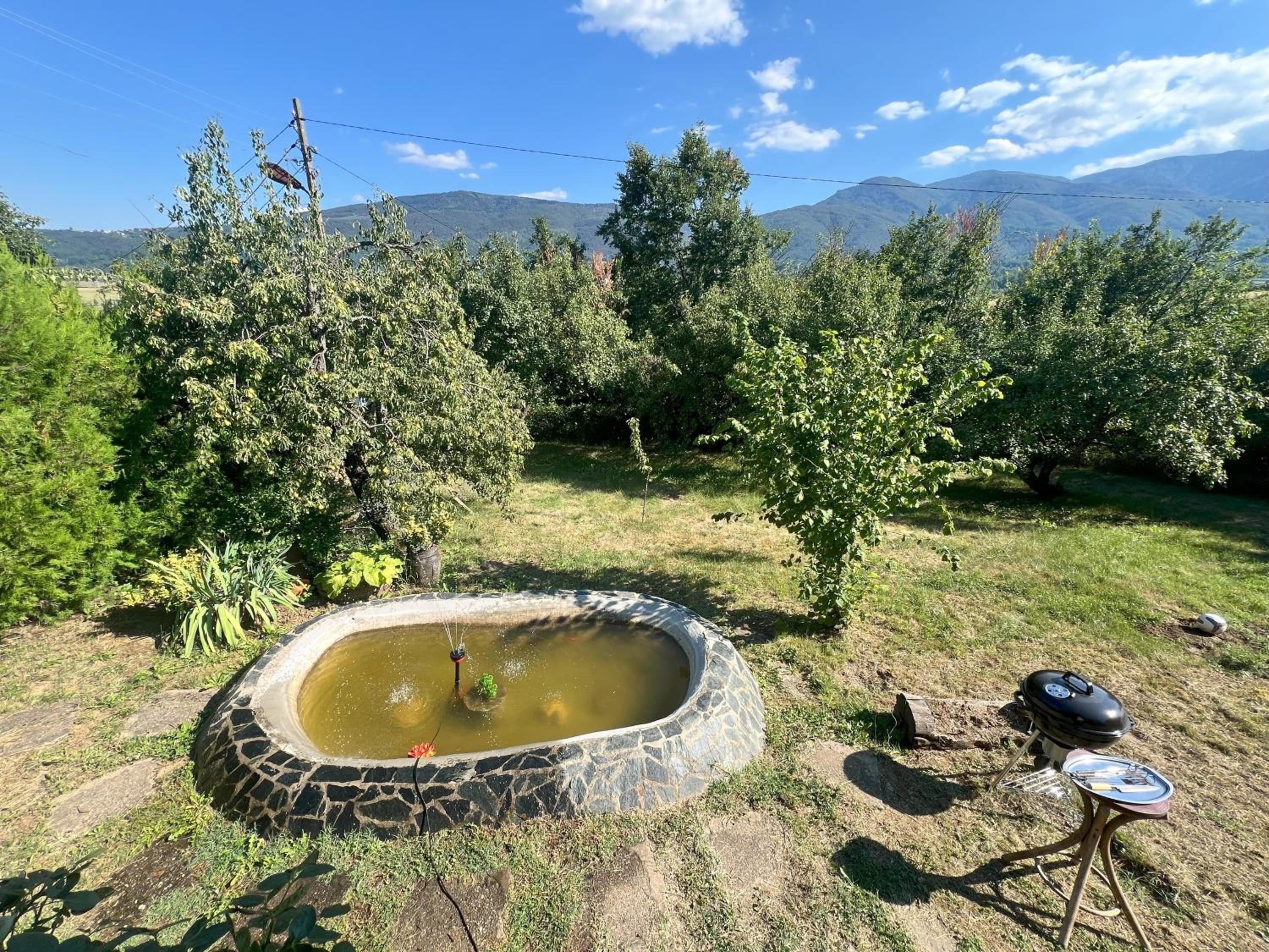 Cozy Quiet Retreat 70km from Sofia