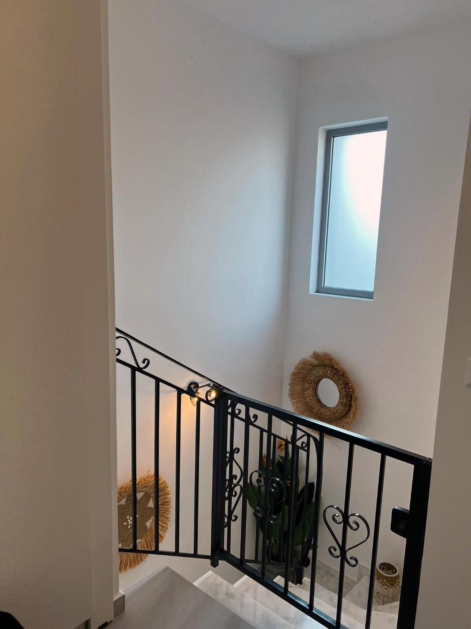 ARYVE Townhouse Rhodos mit Akropolis- und Meerblick sowie Jacuzzi und tollen Sonnenterrassen und Garten view 5