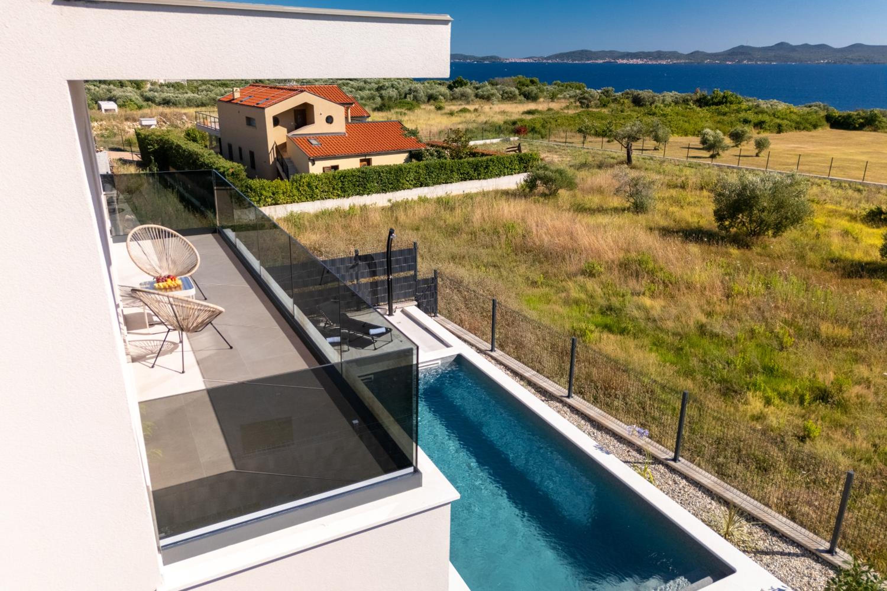 Photo 91