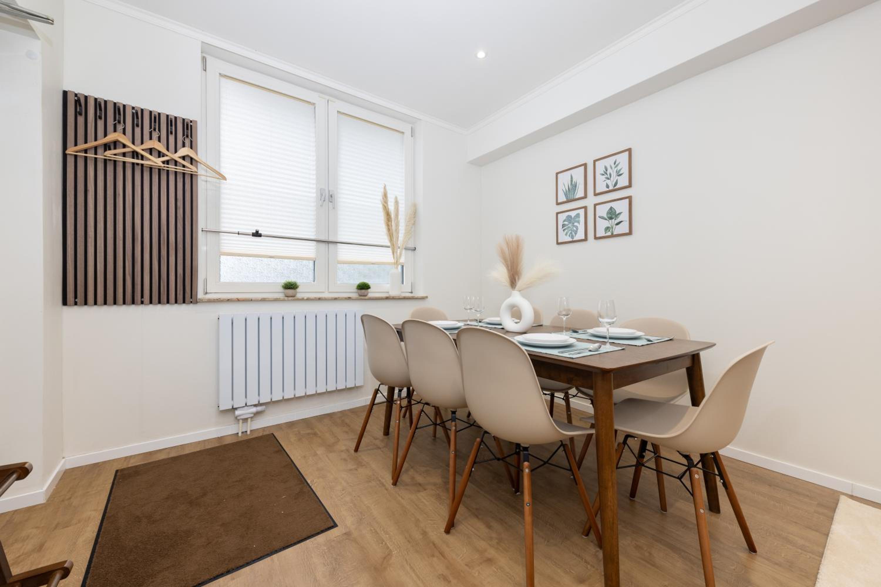 120sqm & 5-room luxury apartment with 2 bathrooms