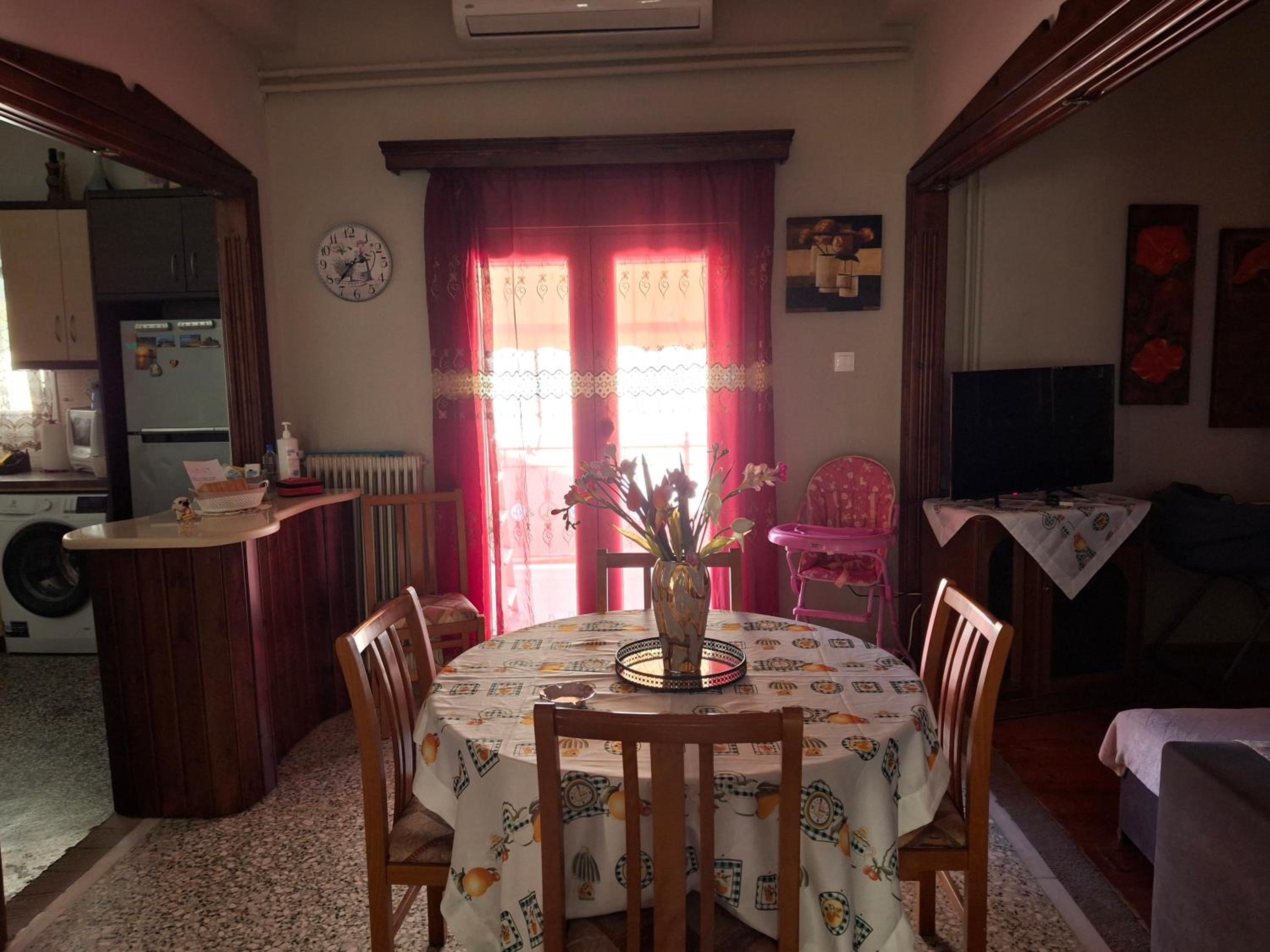 Friendly House